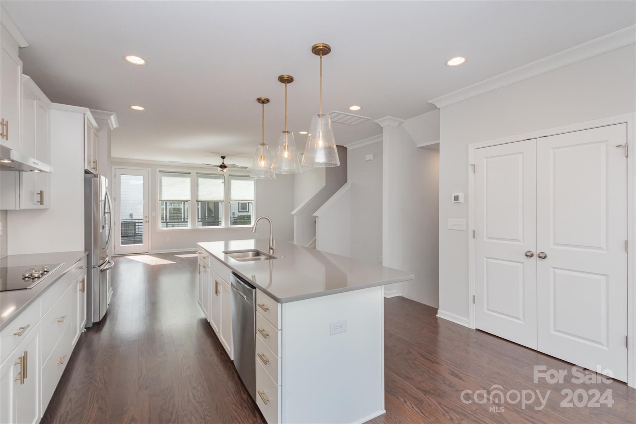 13113 Simoneaux Lane