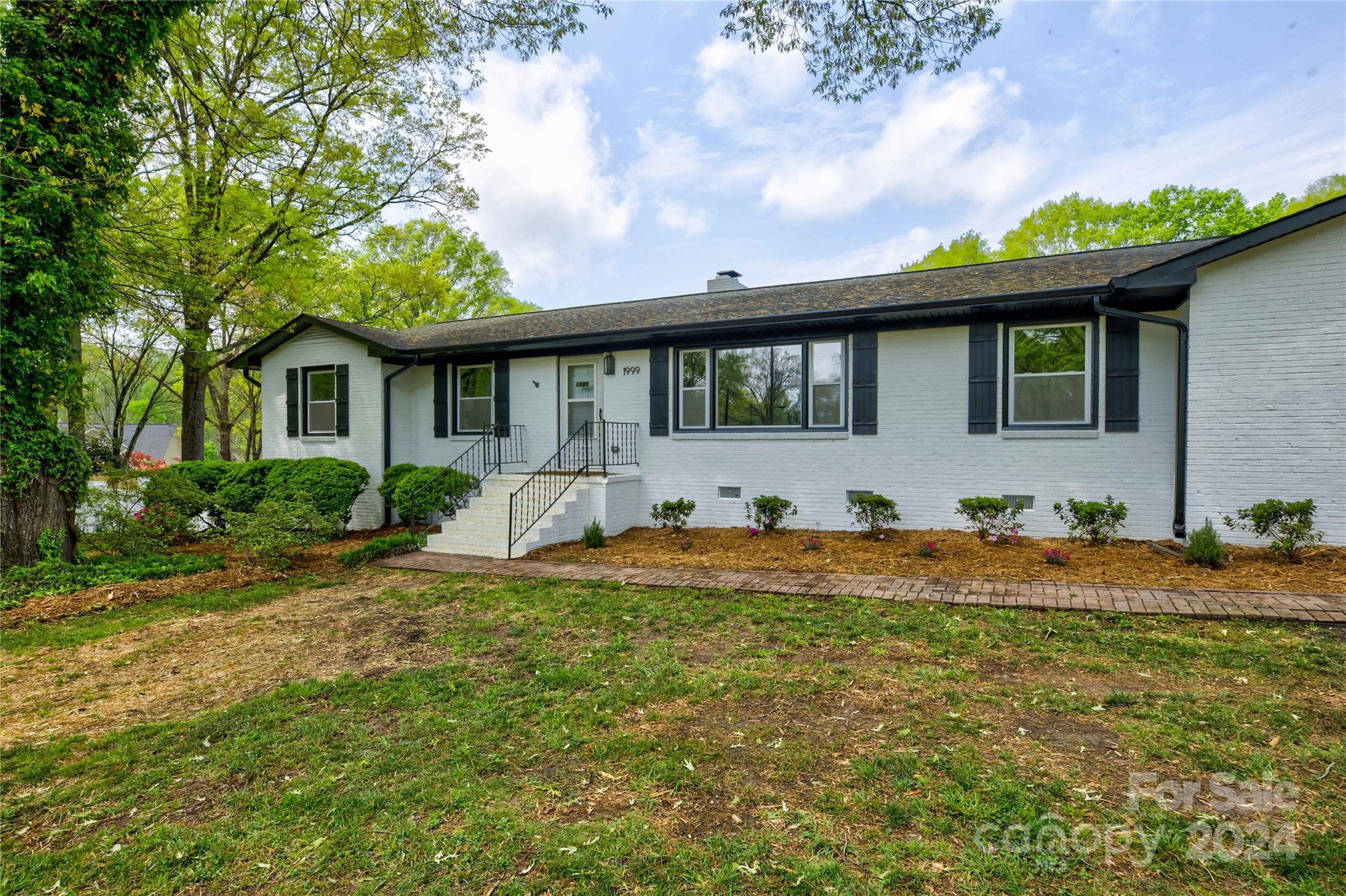 1999 Briarwood Circle