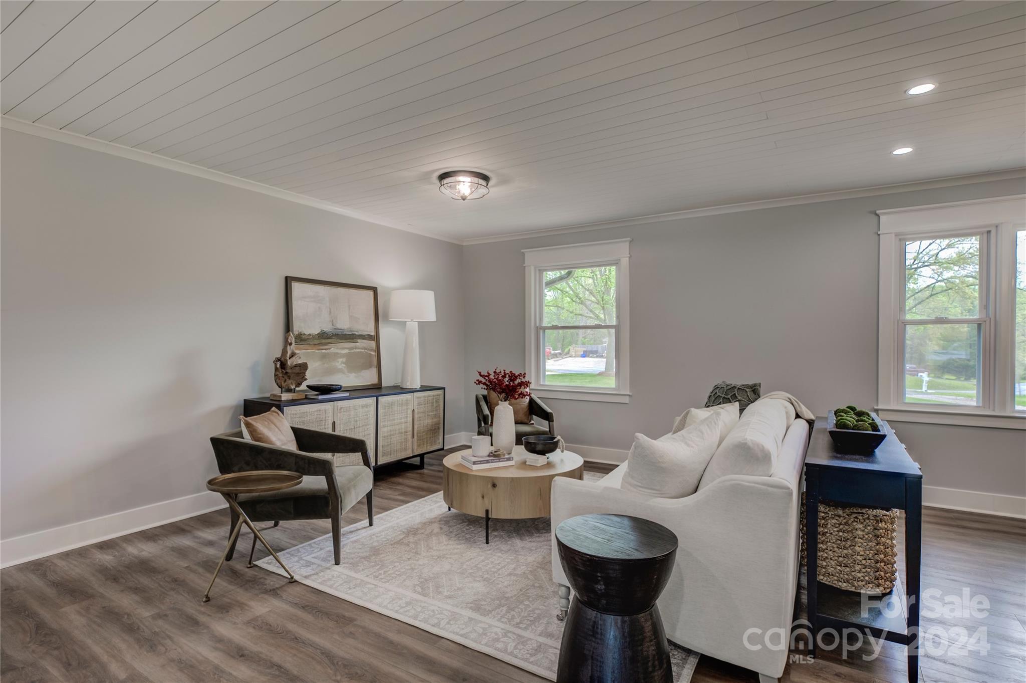 1999 Briarwood Circle