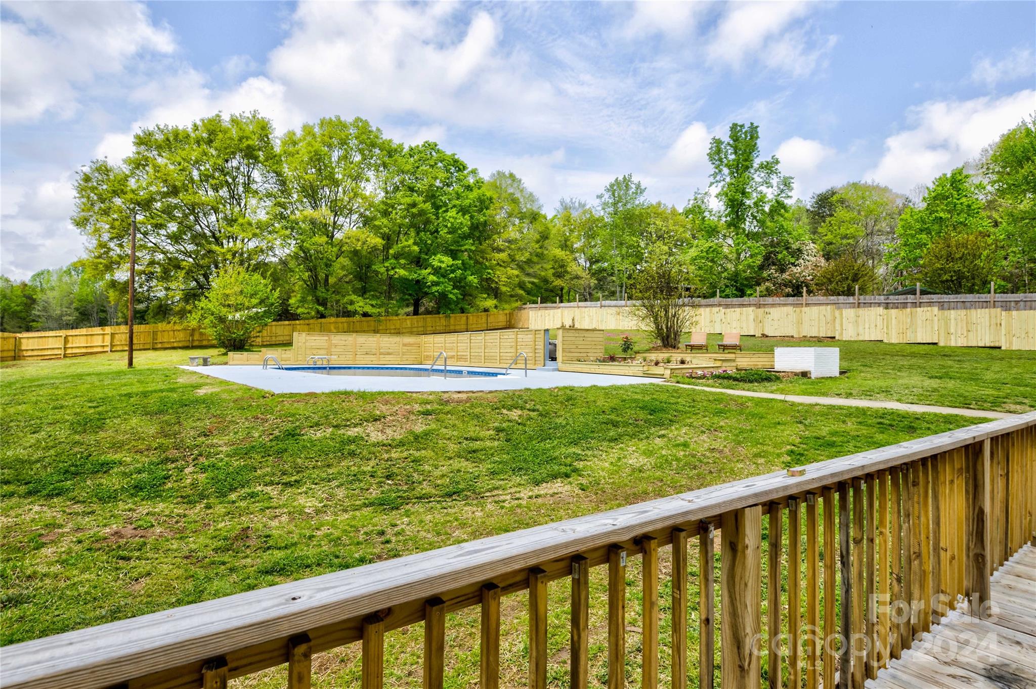 1999 Briarwood Circle