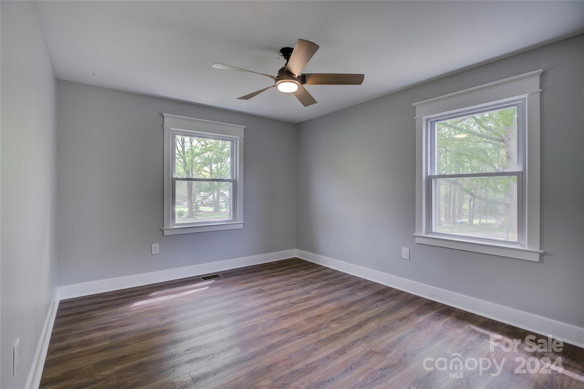 1999 Briarwood Circle