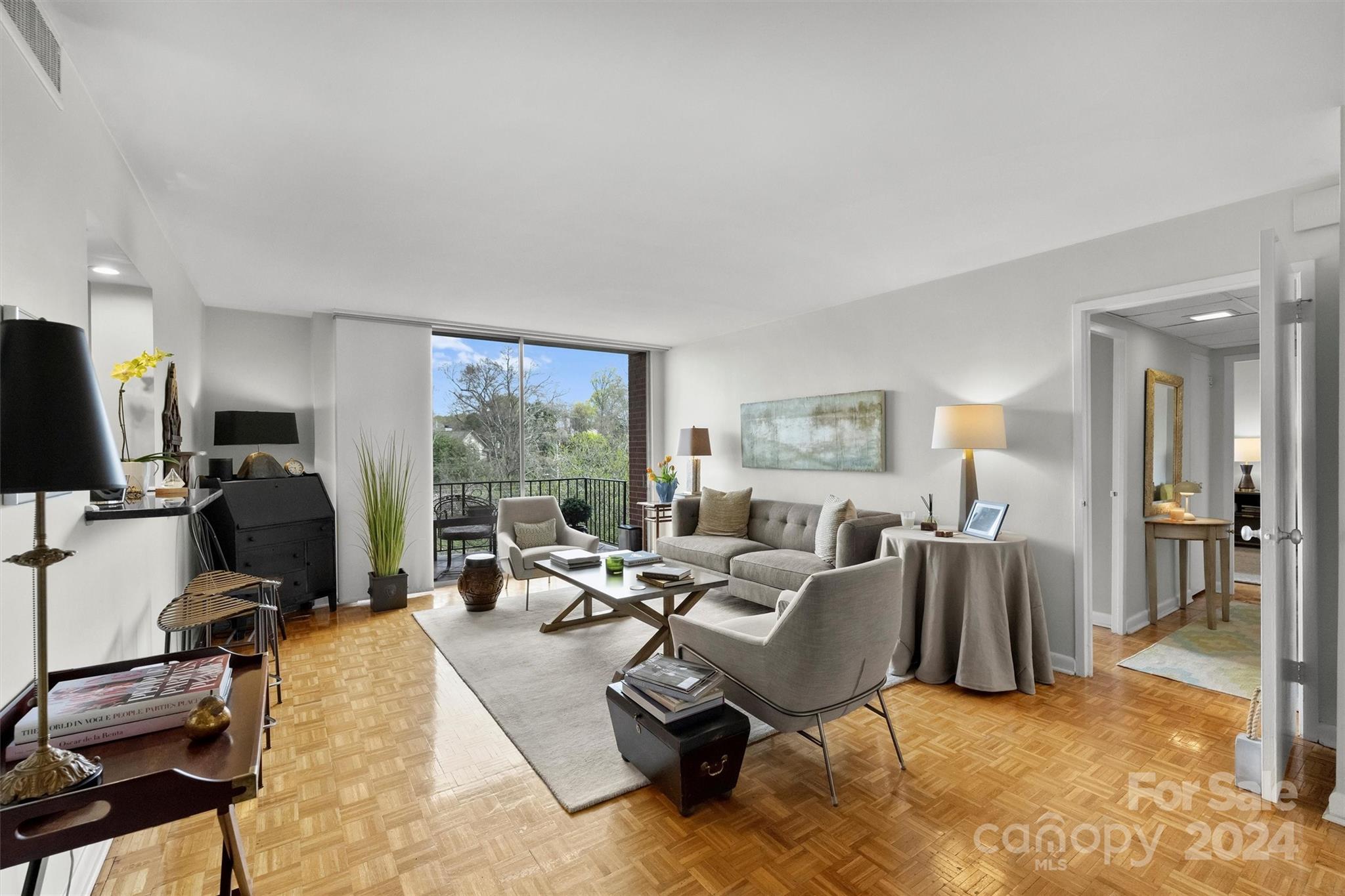 1300 Queens Road Unit: 317