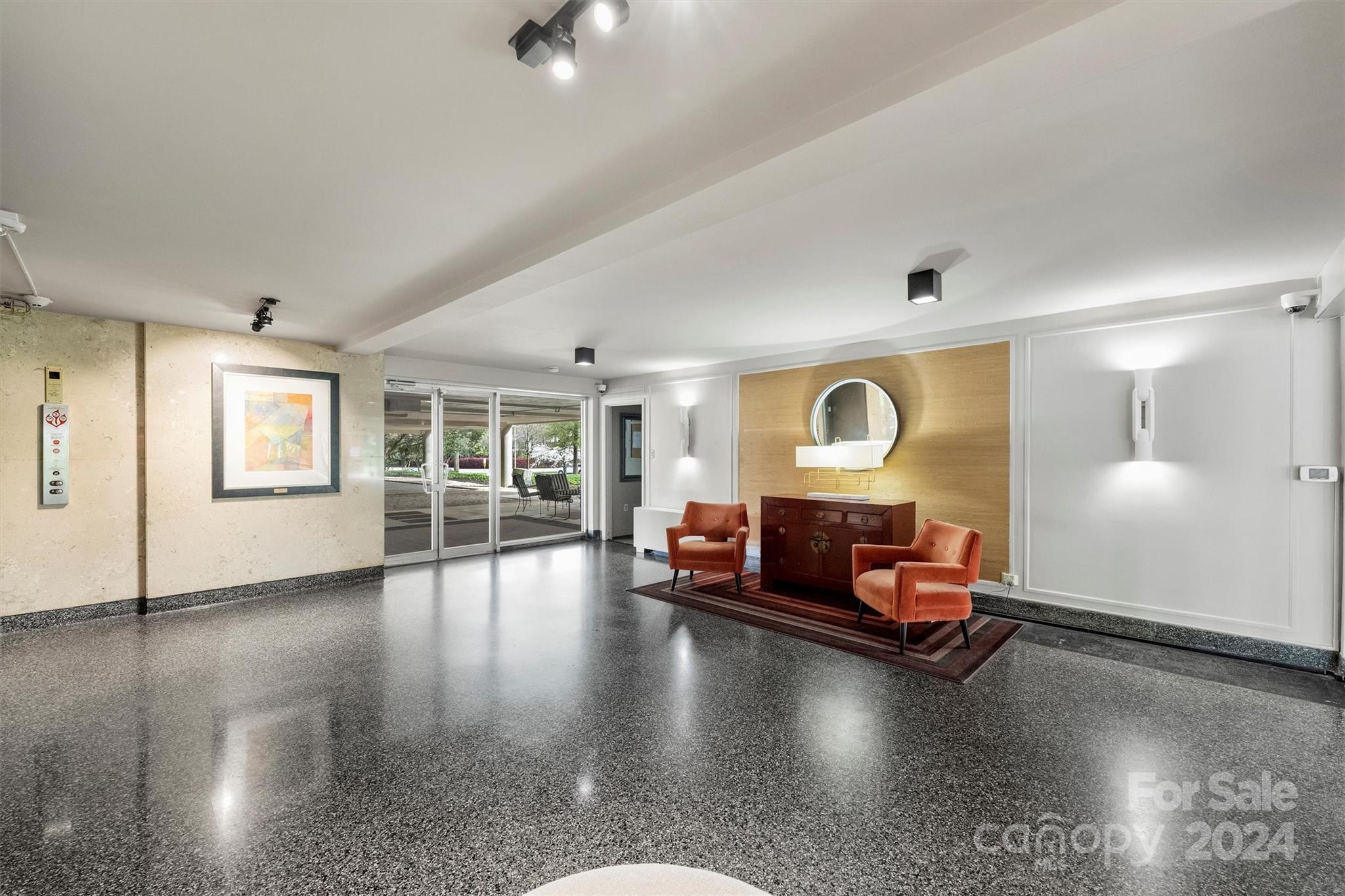 1300 Queens Road Unit: 317