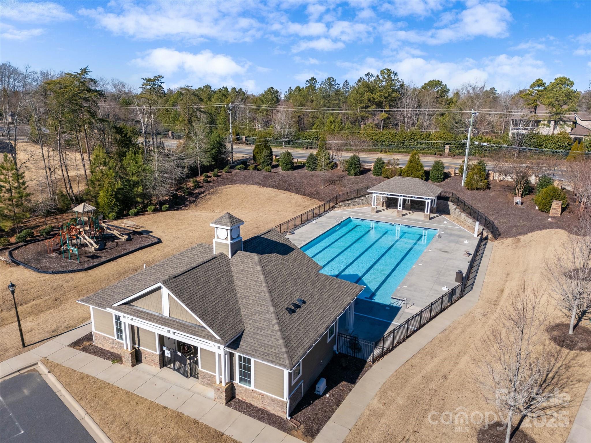 15827 Arabian Mews Lane