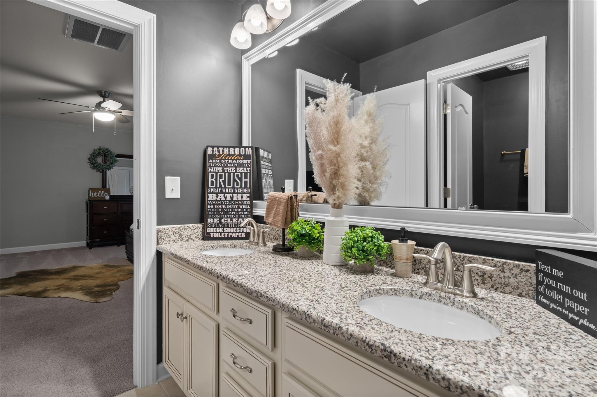 15827 Arabian Mews Lane