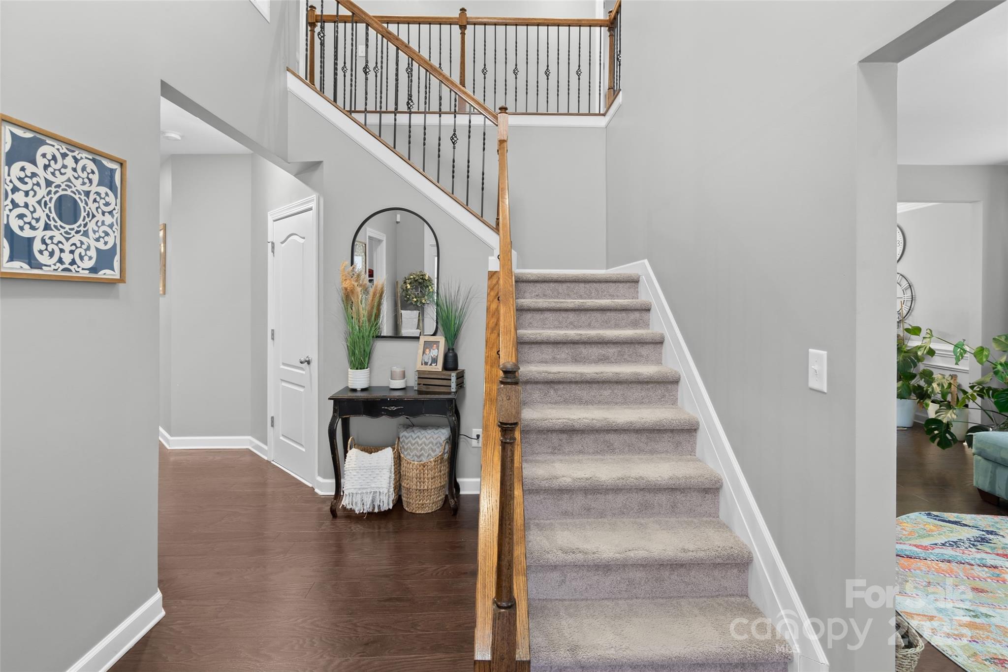 15827 Arabian Mews Lane