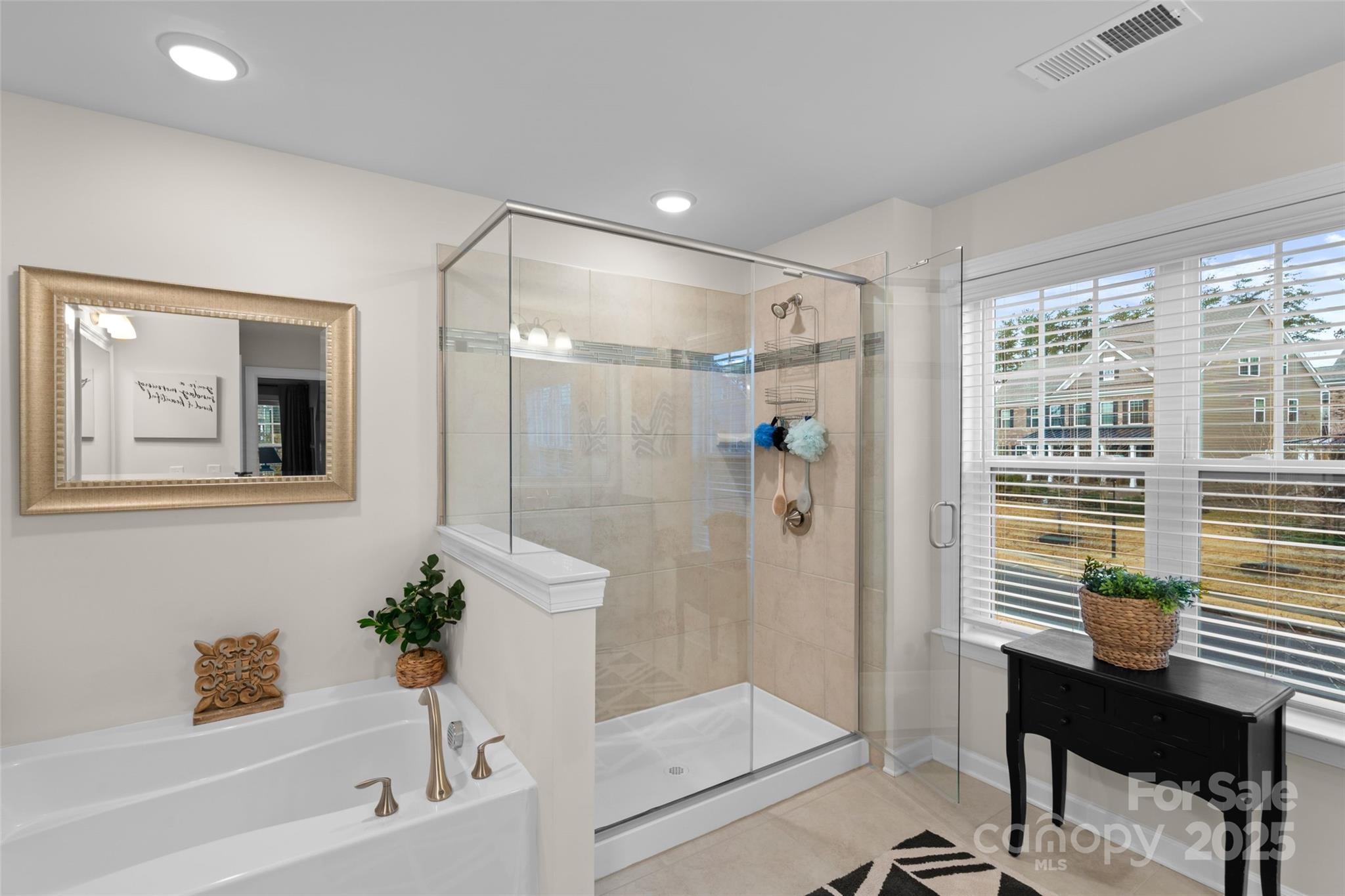 15827 Arabian Mews Lane