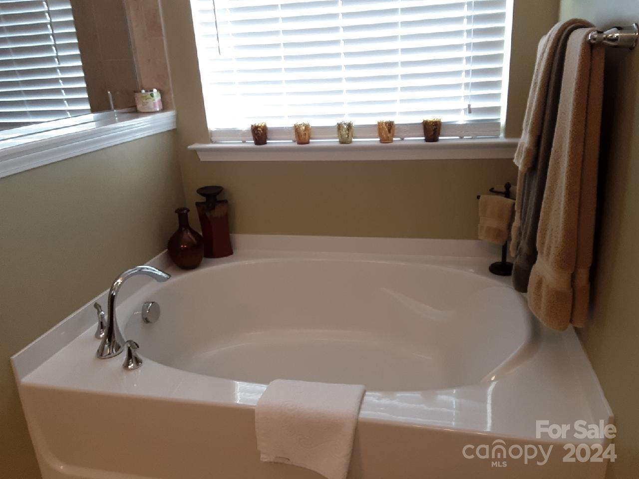 6057 Piscataway Court