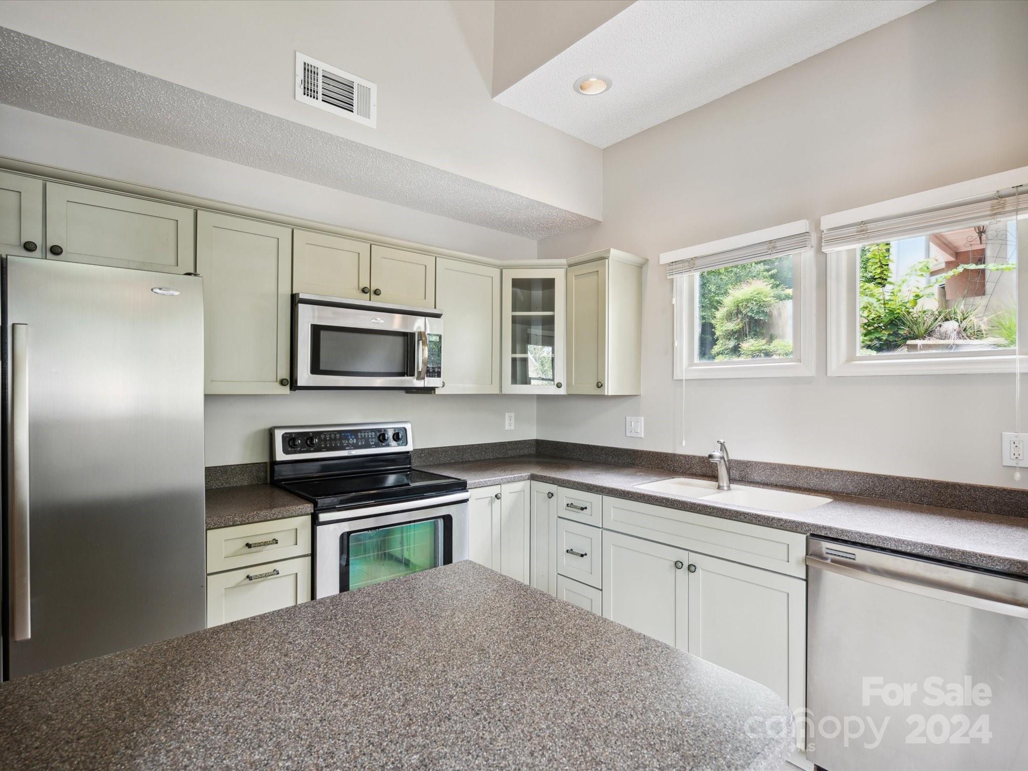 9222 Ravenwing Drive