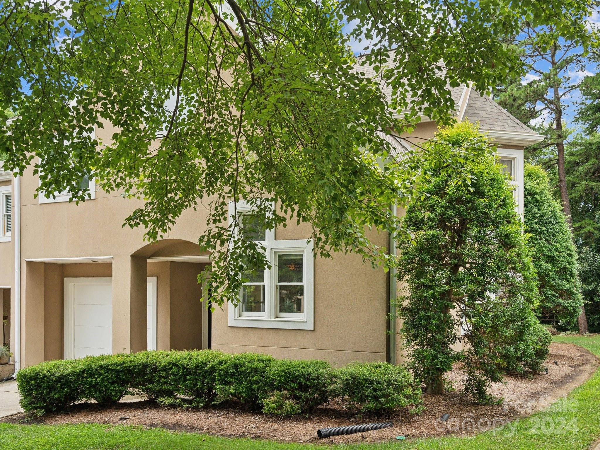 9222 Ravenwing Drive