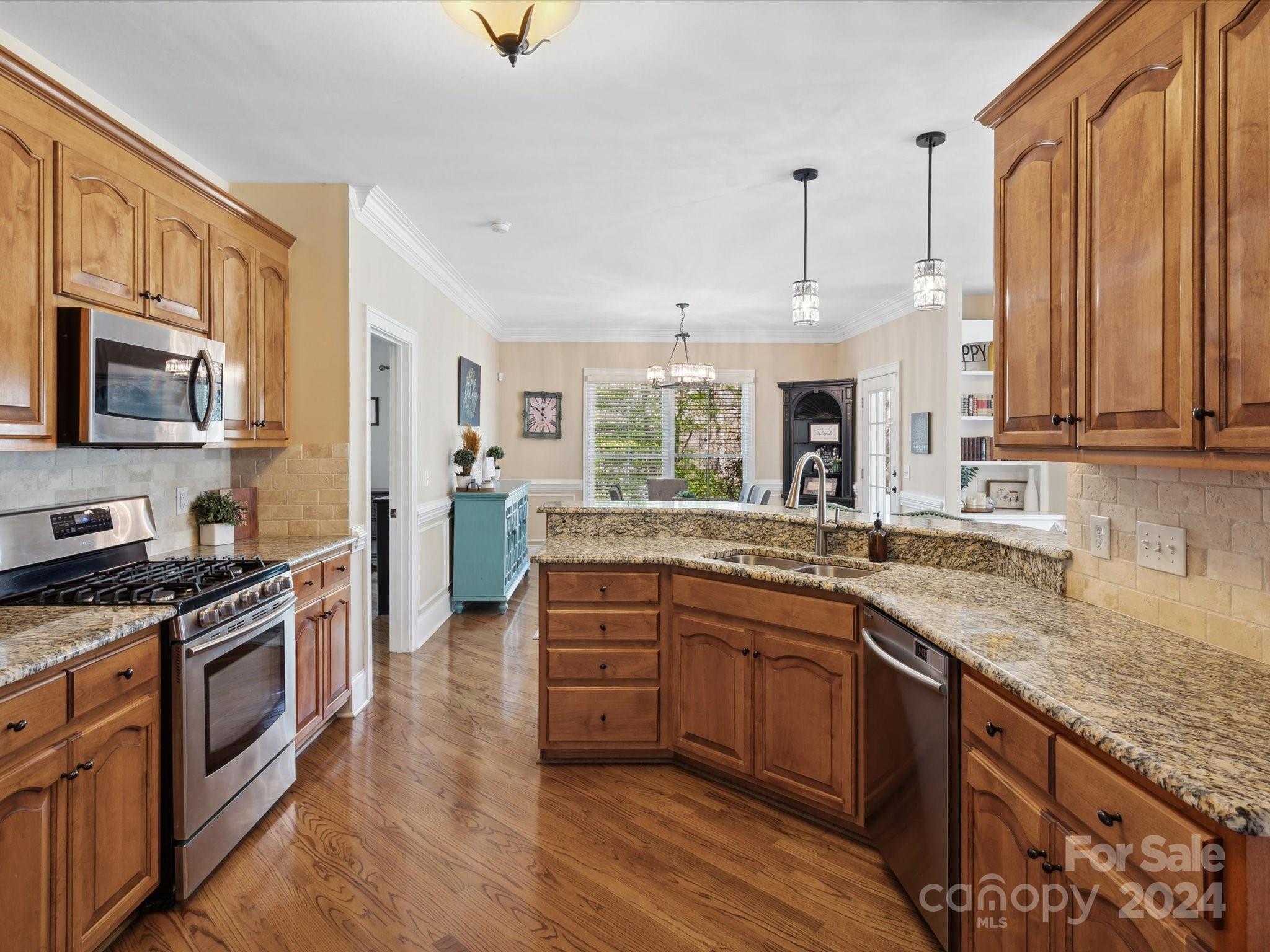 1313 Summer Spring Lane