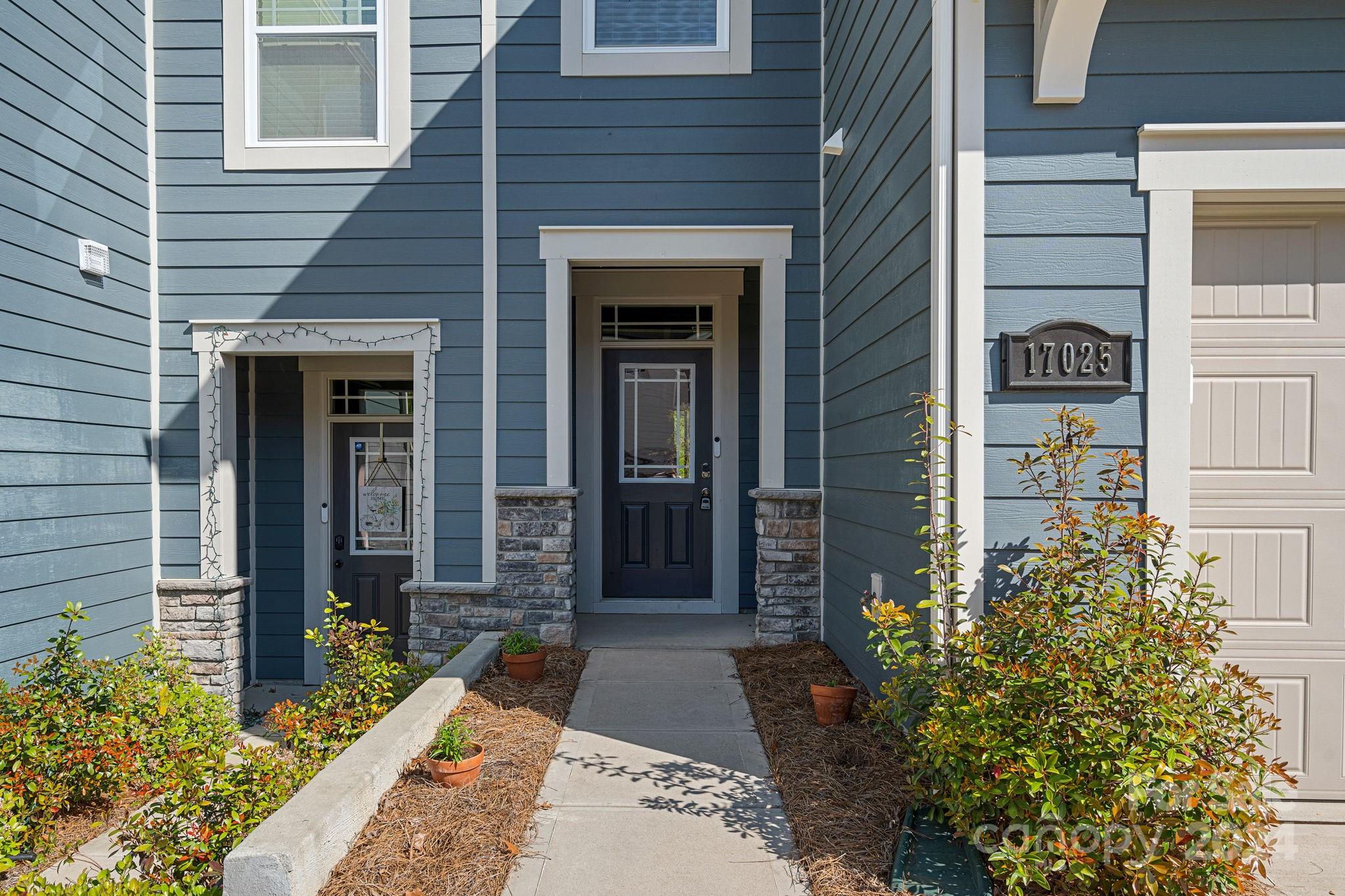 17025 Carolina Hickory Drive