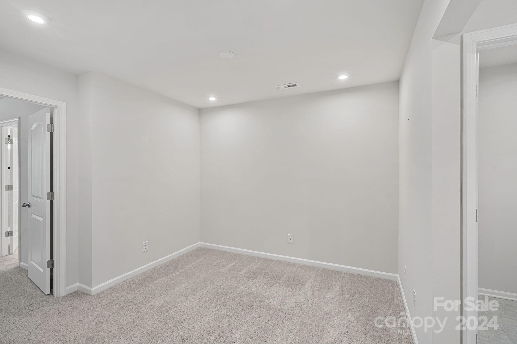 17025 Carolina Hickory Drive