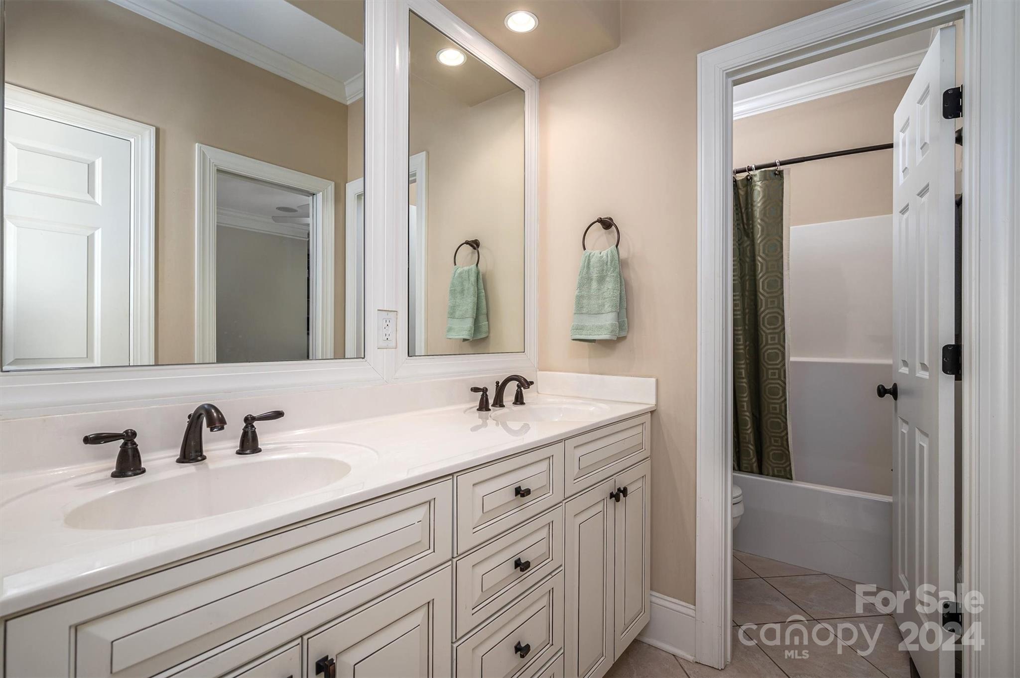 124 Hidden Pastures Drive