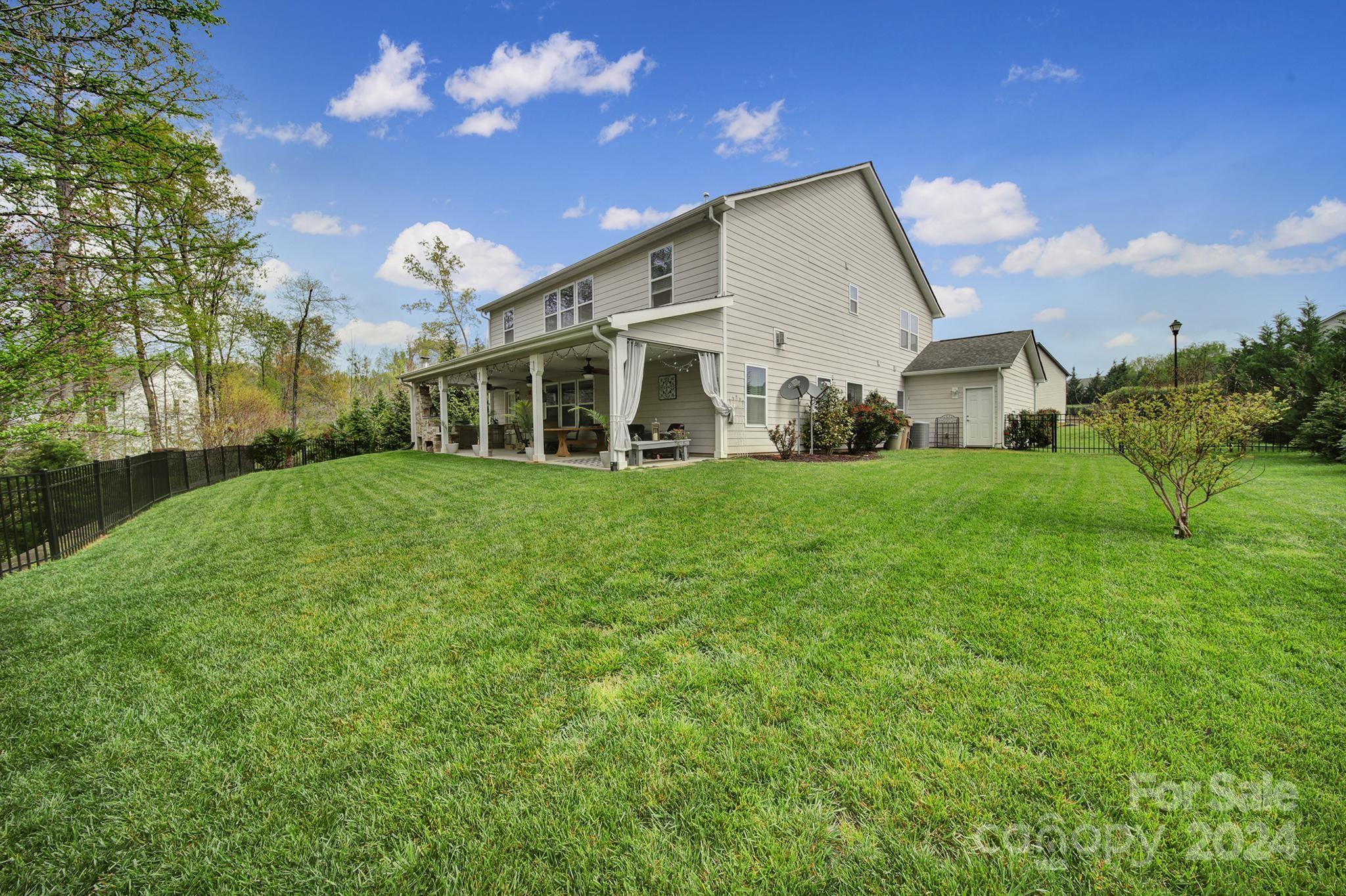 7116 Dove Field Lane