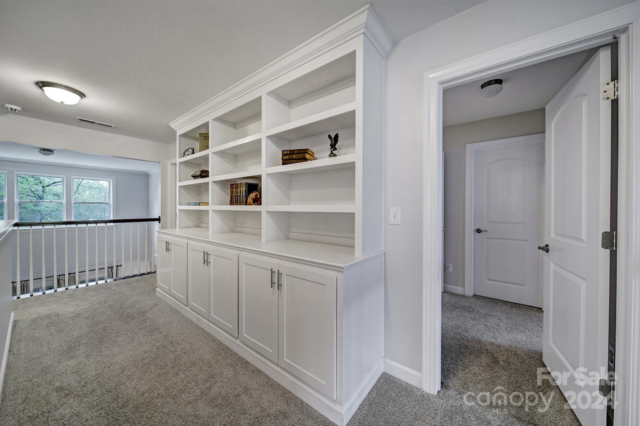 7116 Dove Field Lane