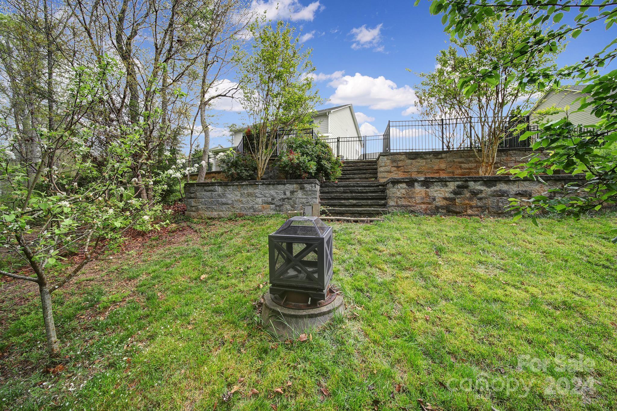7116 Dove Field Lane