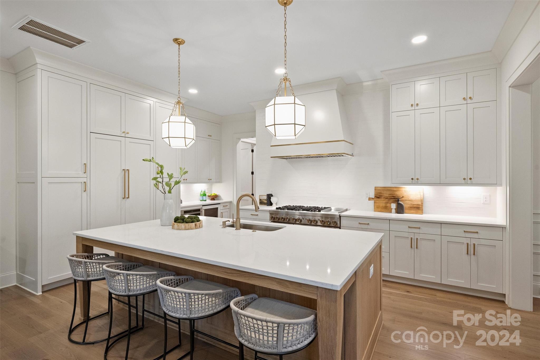 953 Poindexter Drive