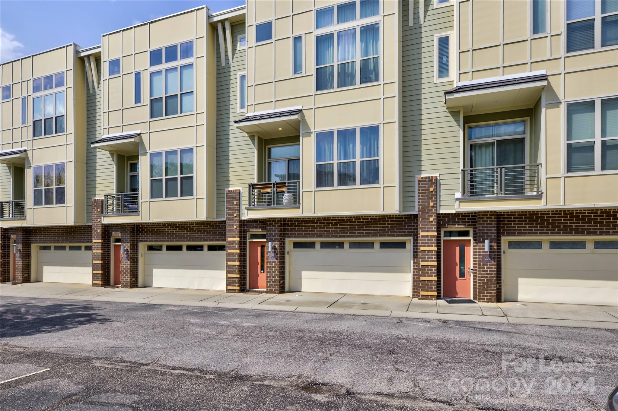 521 Steel Gardens Boulevard