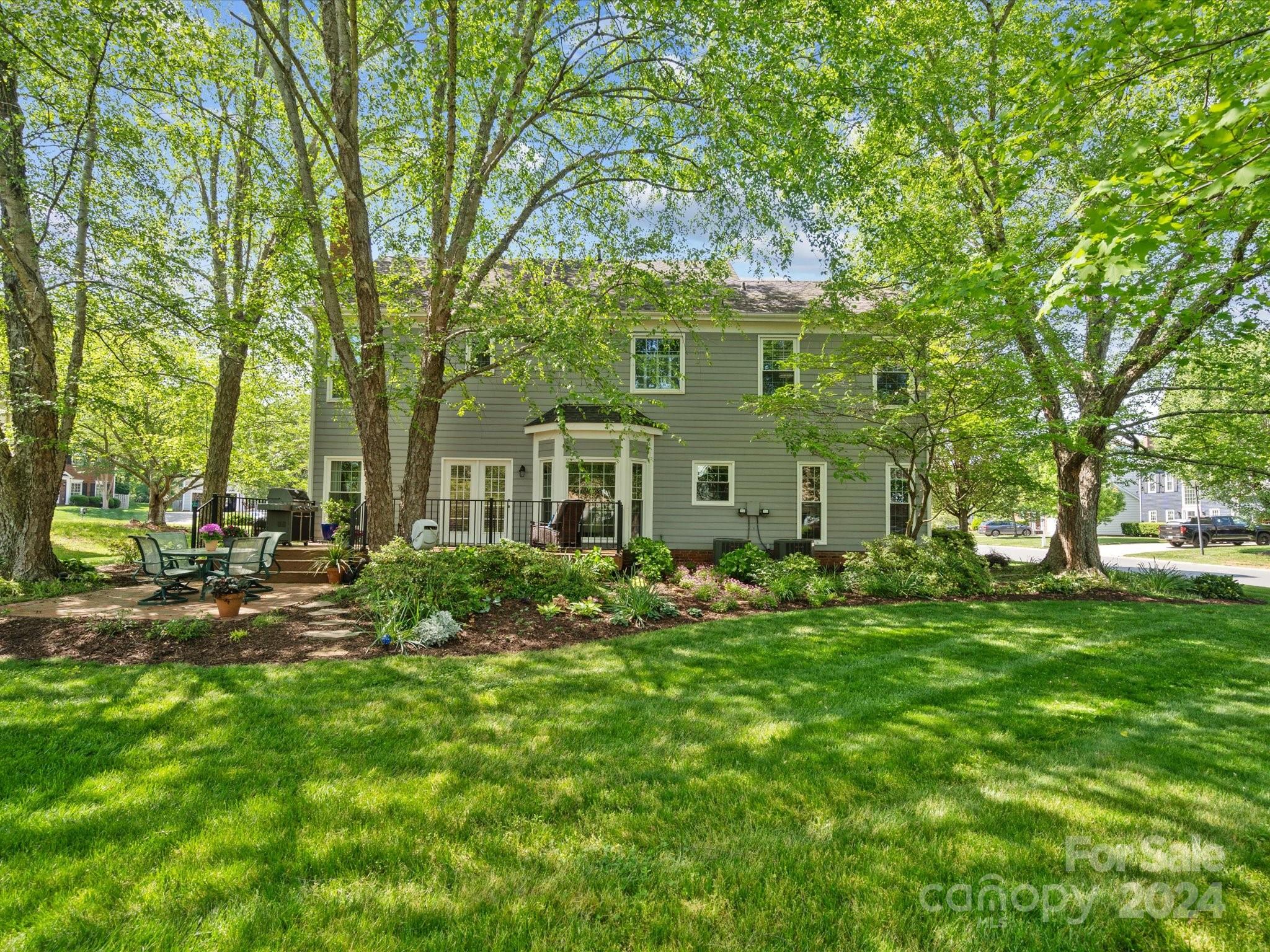 8501 Netherfield Court