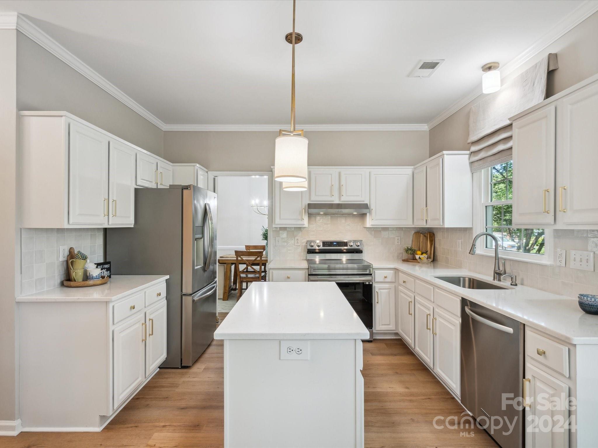 8501 Netherfield Court