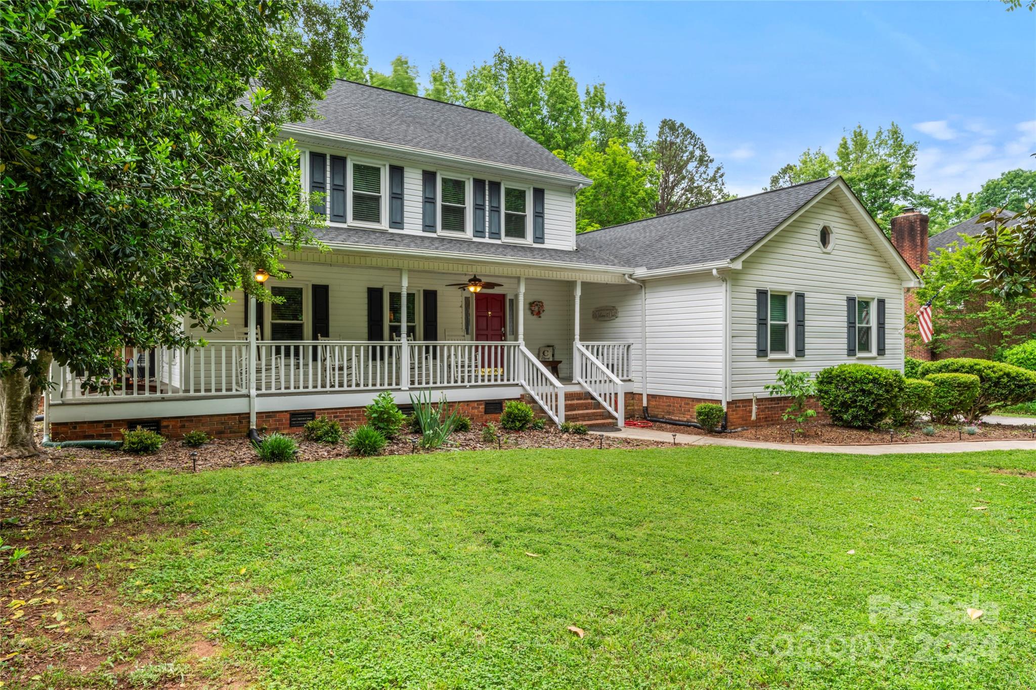 1047 Eagle Drive