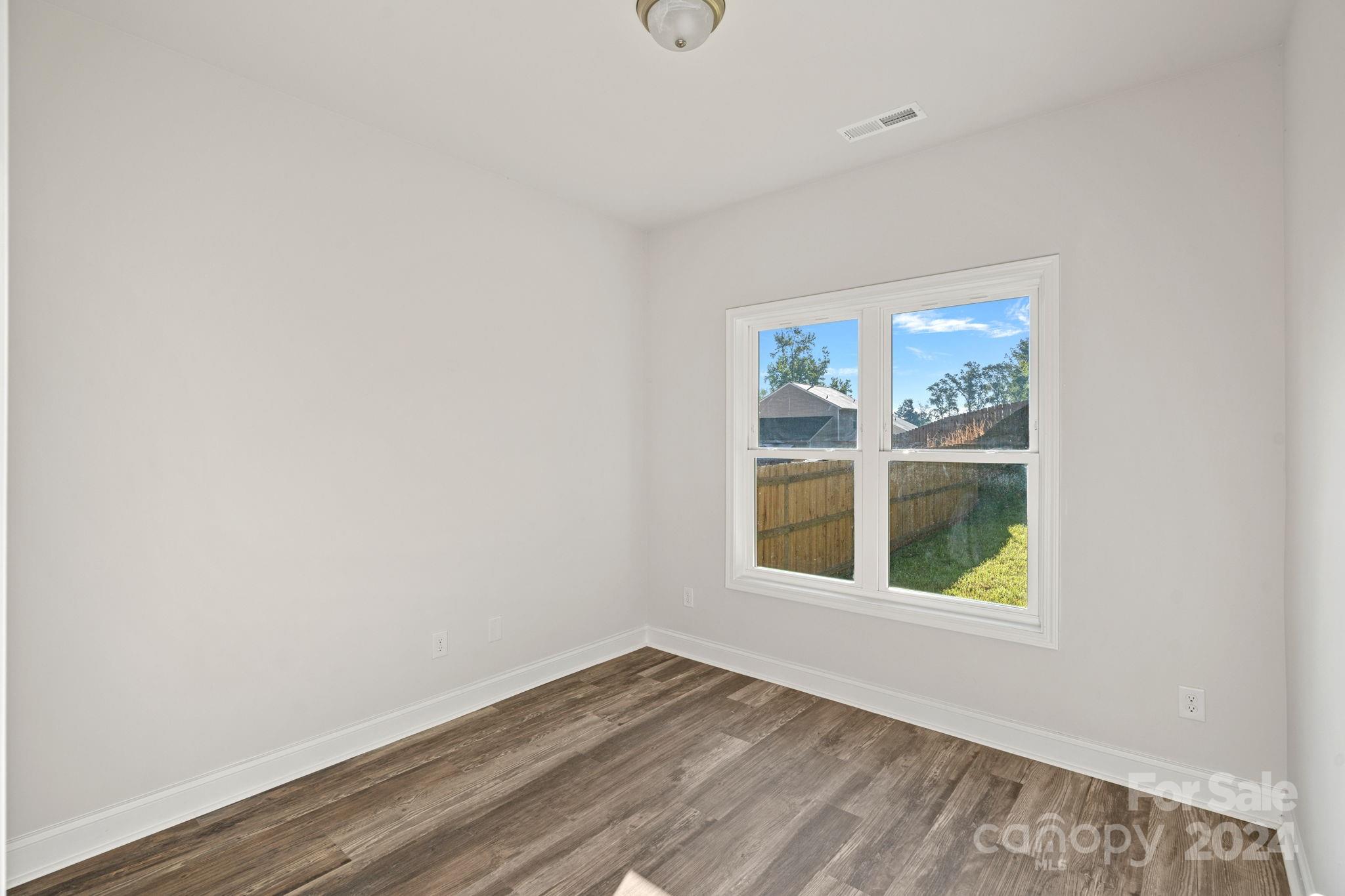 7618 East Lane Drive