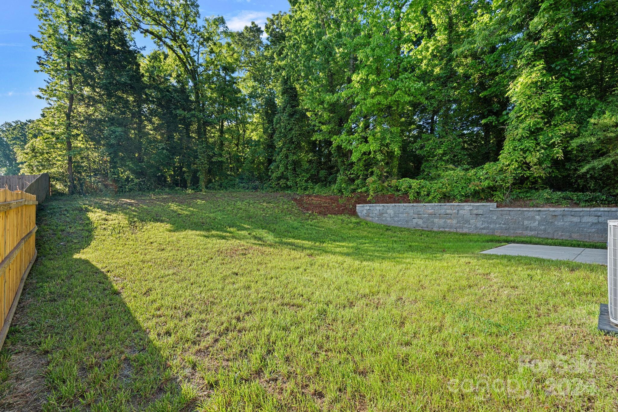 7618 East Lane Drive