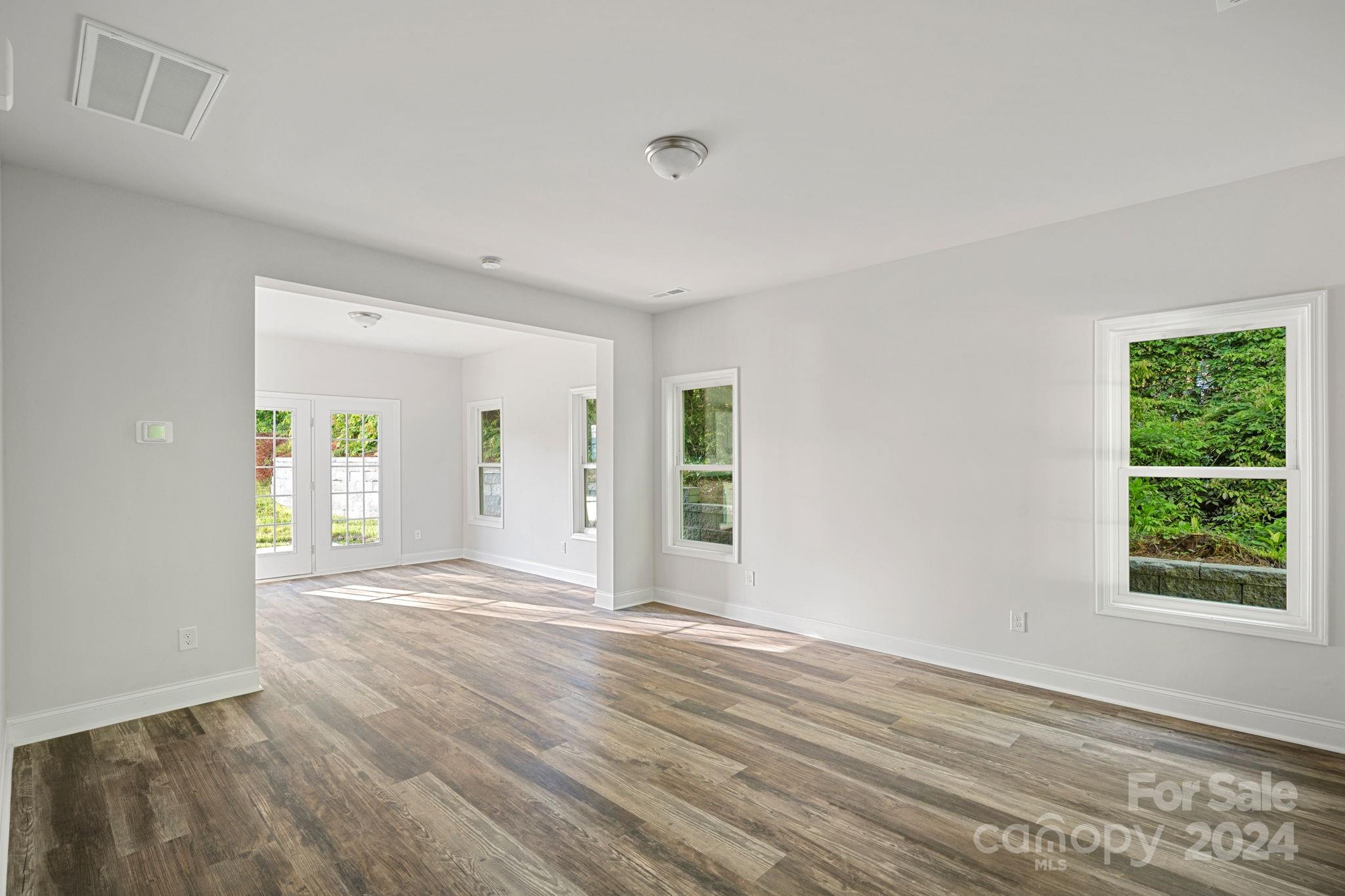 7618 East Lane Drive