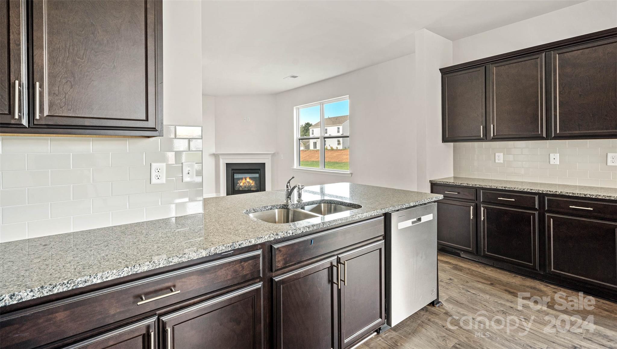 377 Court House Avenue