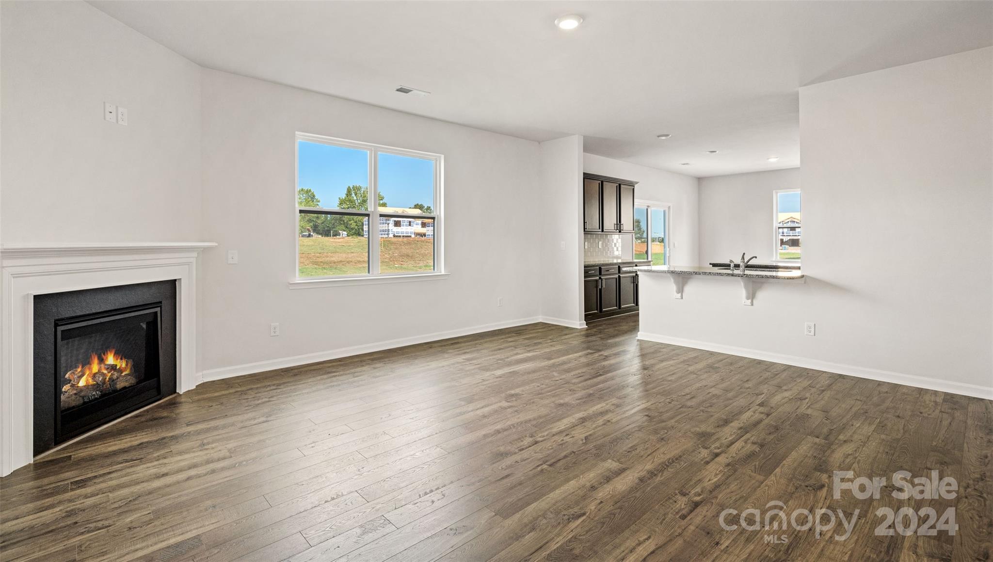 377 Court House Avenue