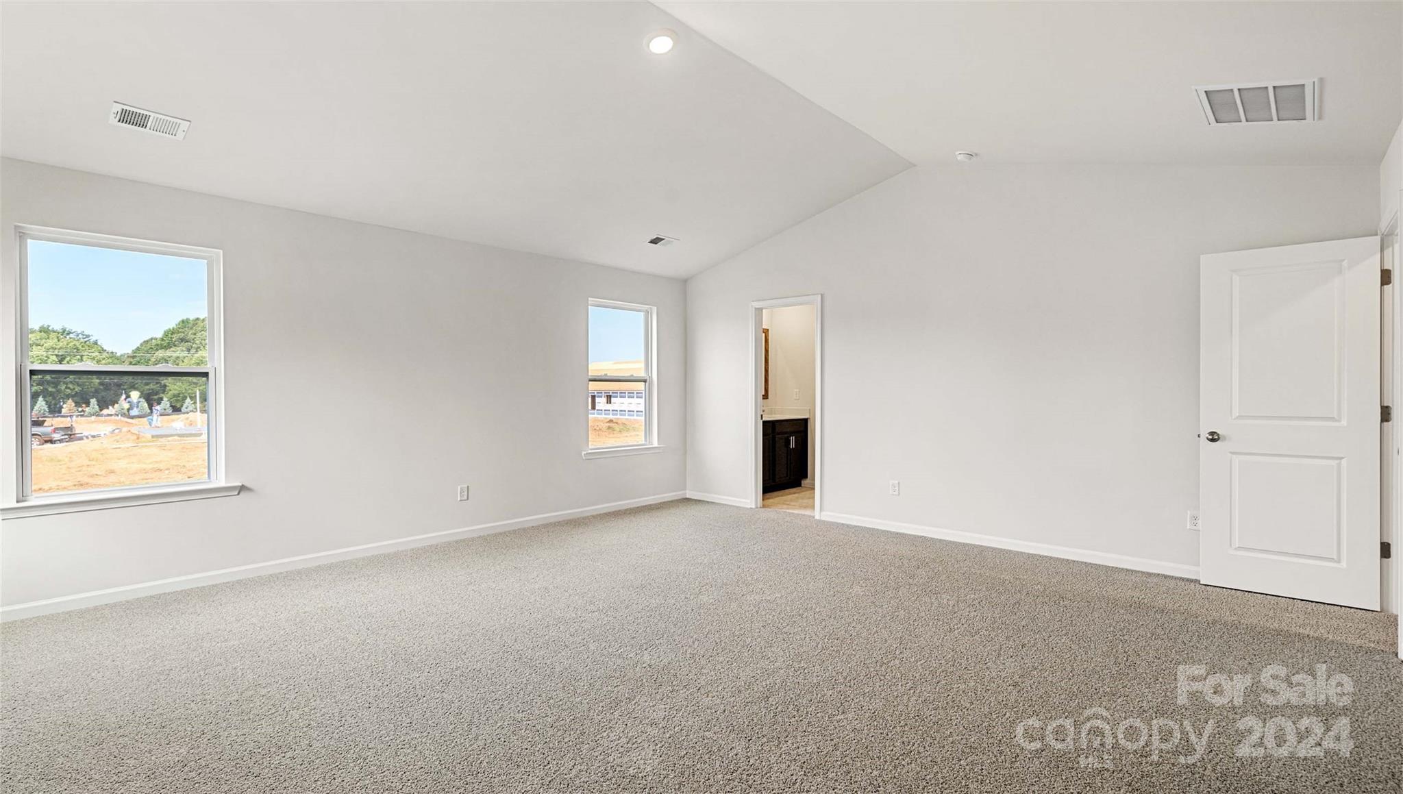 377 Court House Avenue