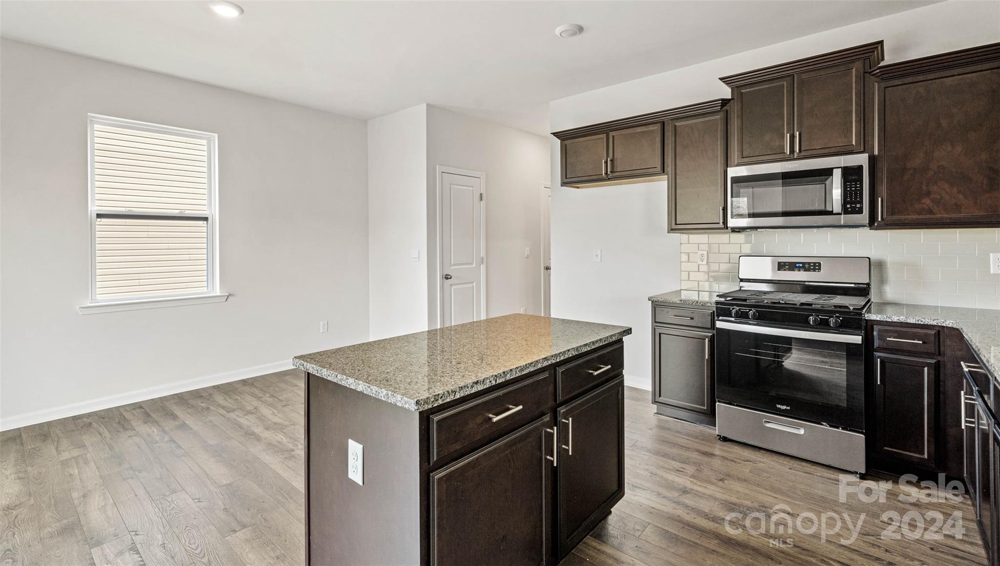 377 Court House Avenue