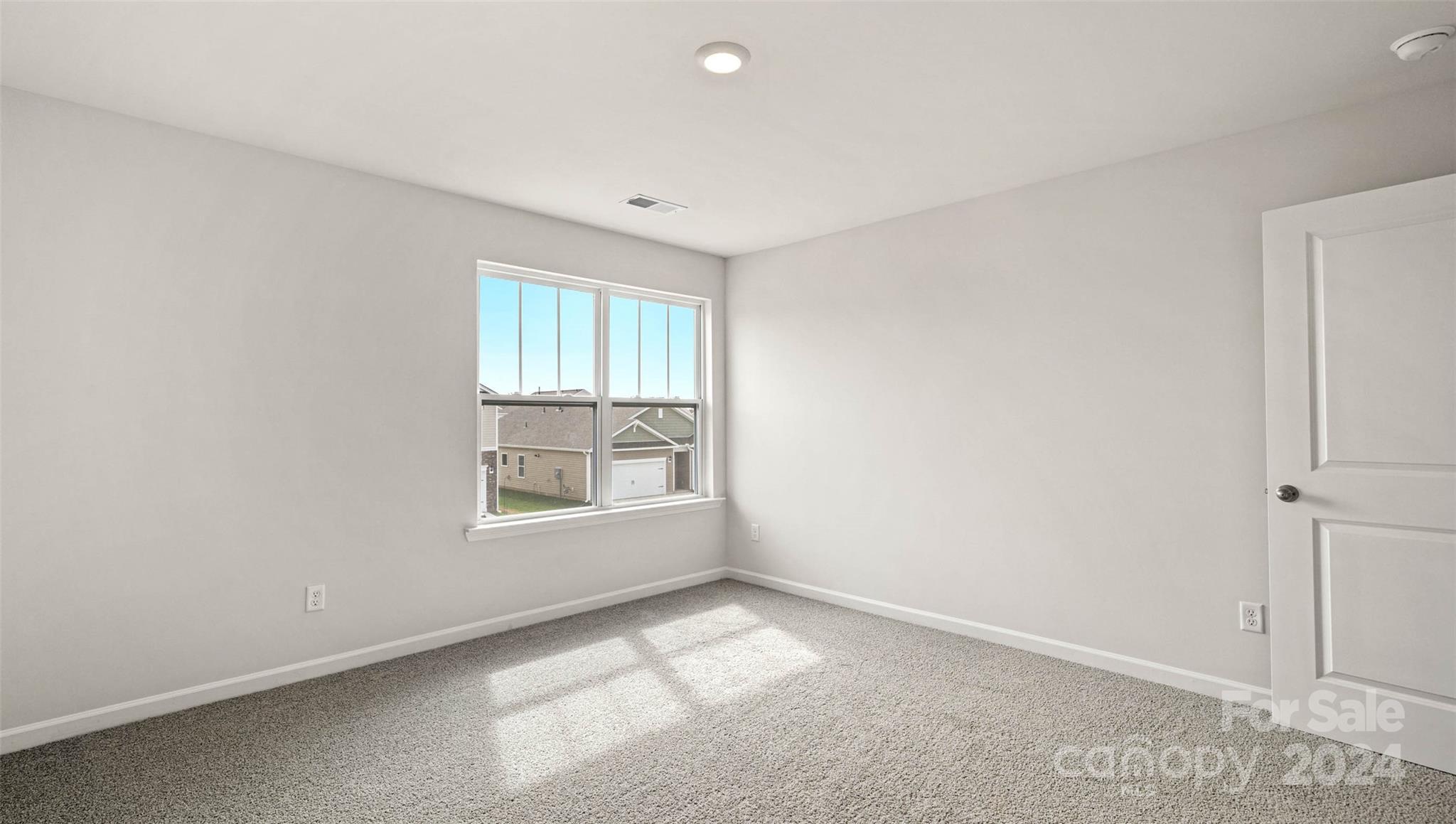 377 Court House Avenue