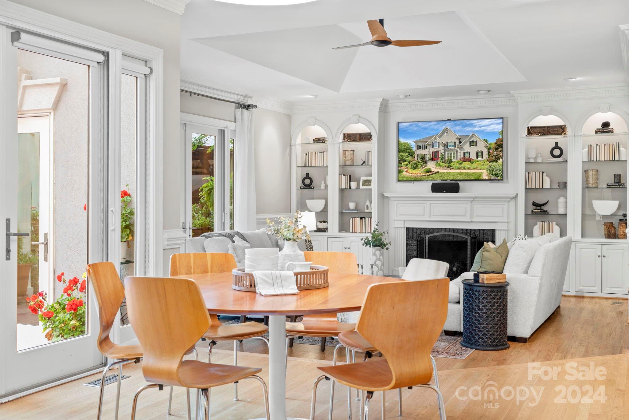 11423 Colonial Country Lane