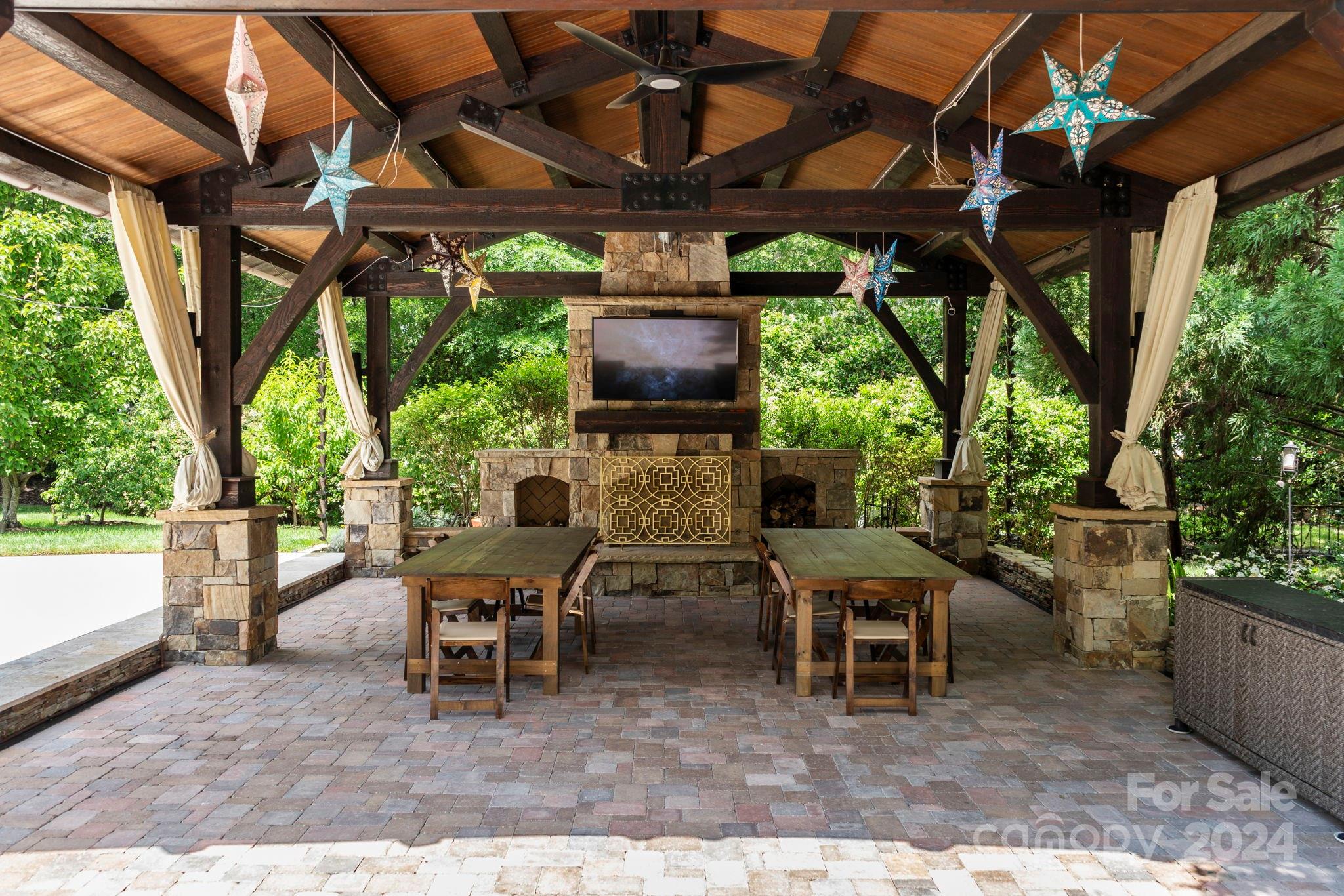 11423 Colonial Country Lane