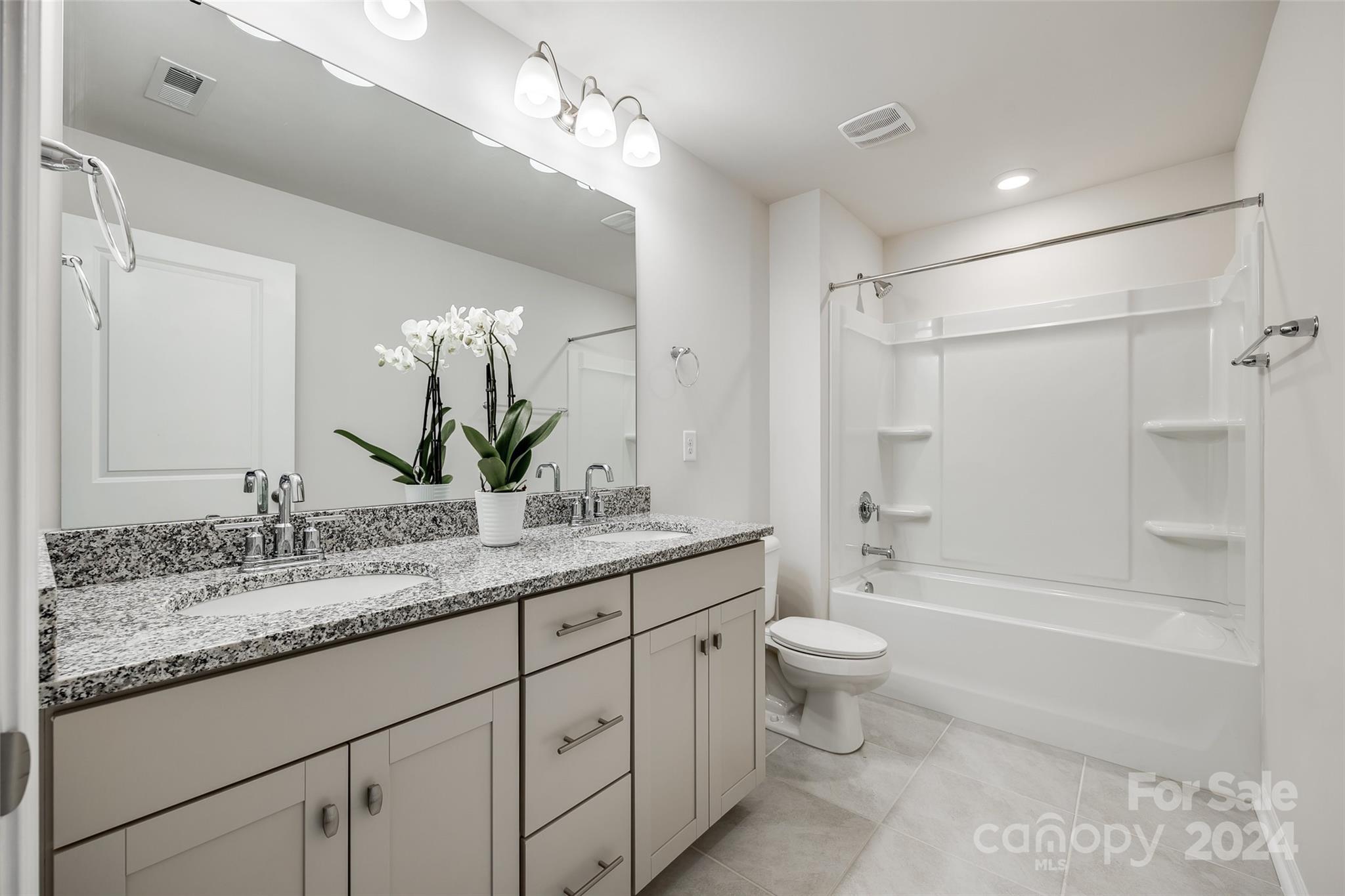 2481 Napa Terrace Unit: 28