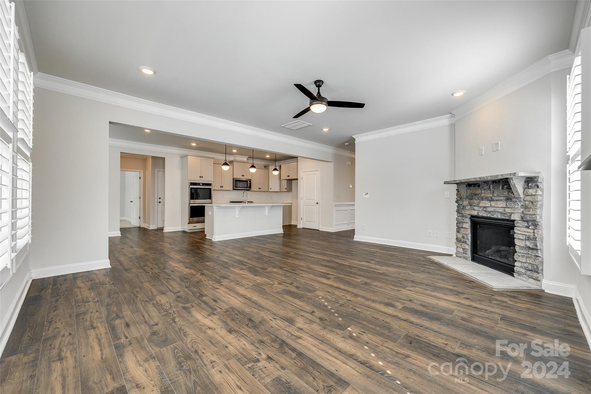 2481 Napa Terrace Unit: 28