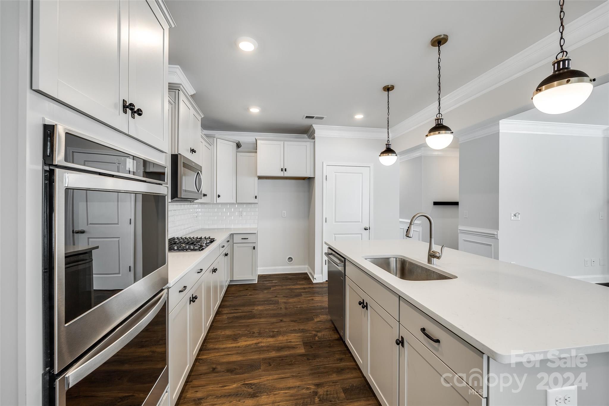 2481 Napa Terrace Unit: 28