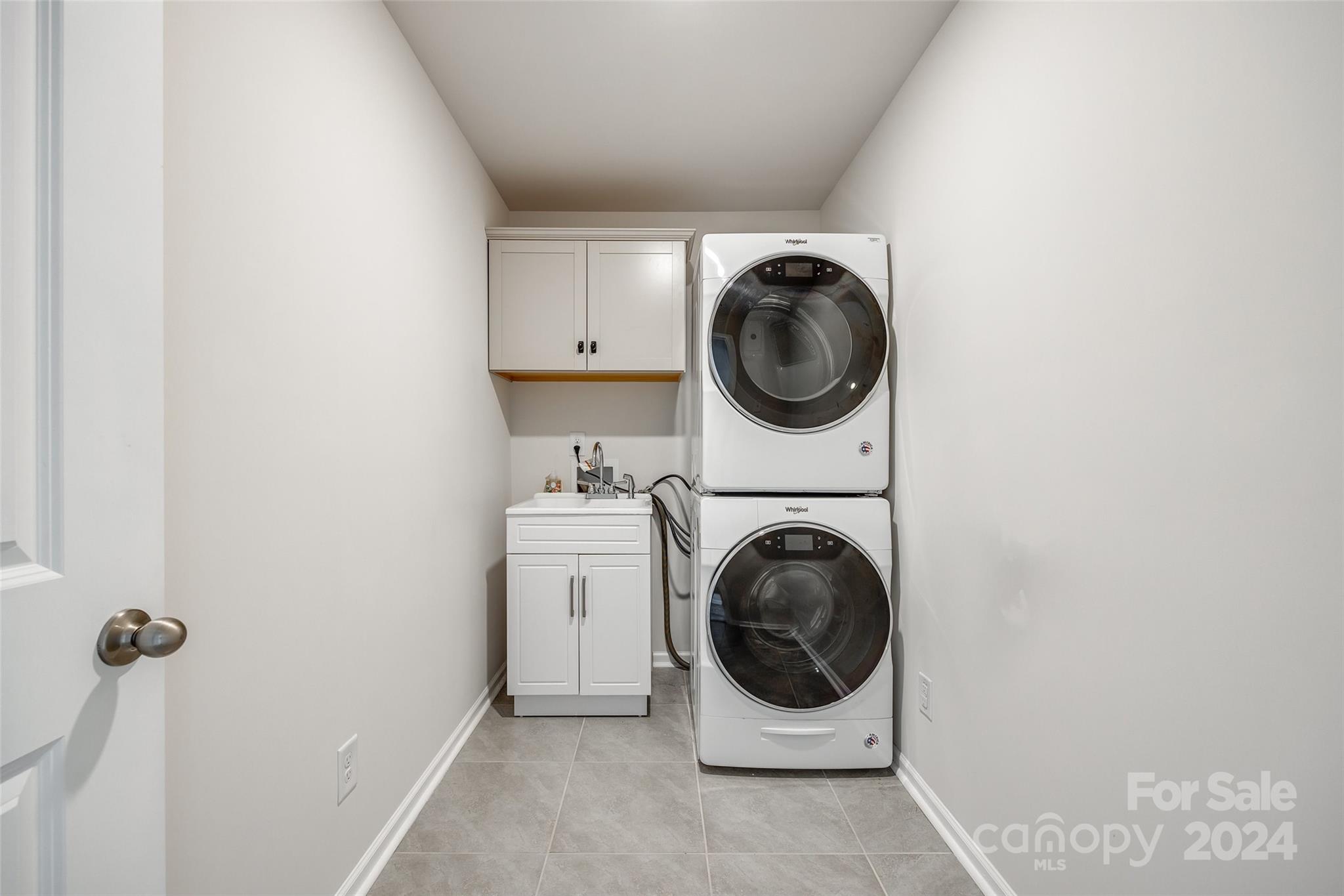 2481 Napa Terrace Unit: 28