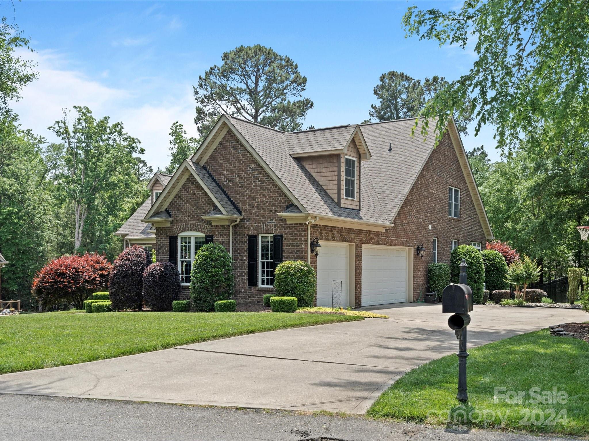 1397 Ridgewood Drive