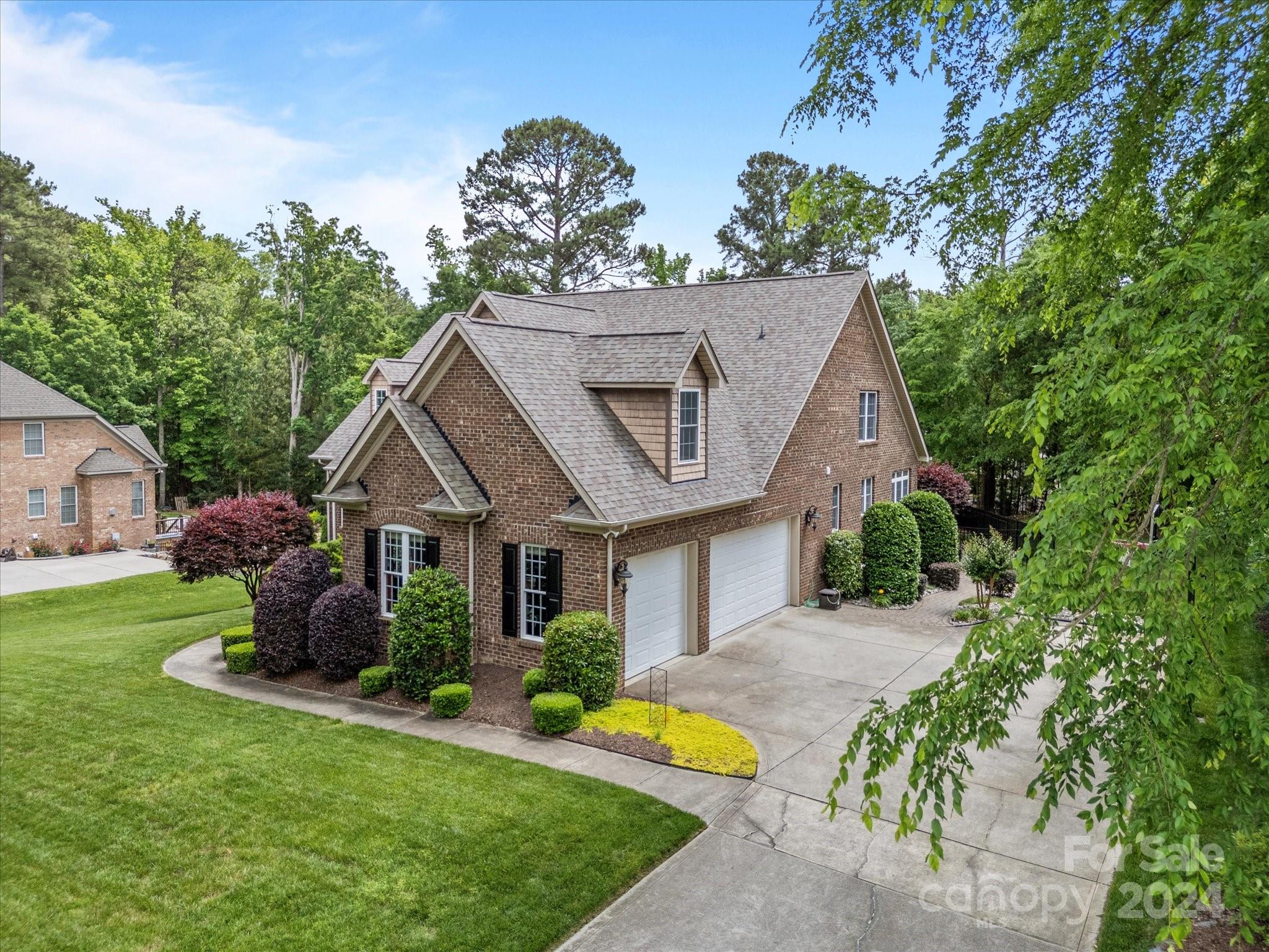 1397 Ridgewood Drive