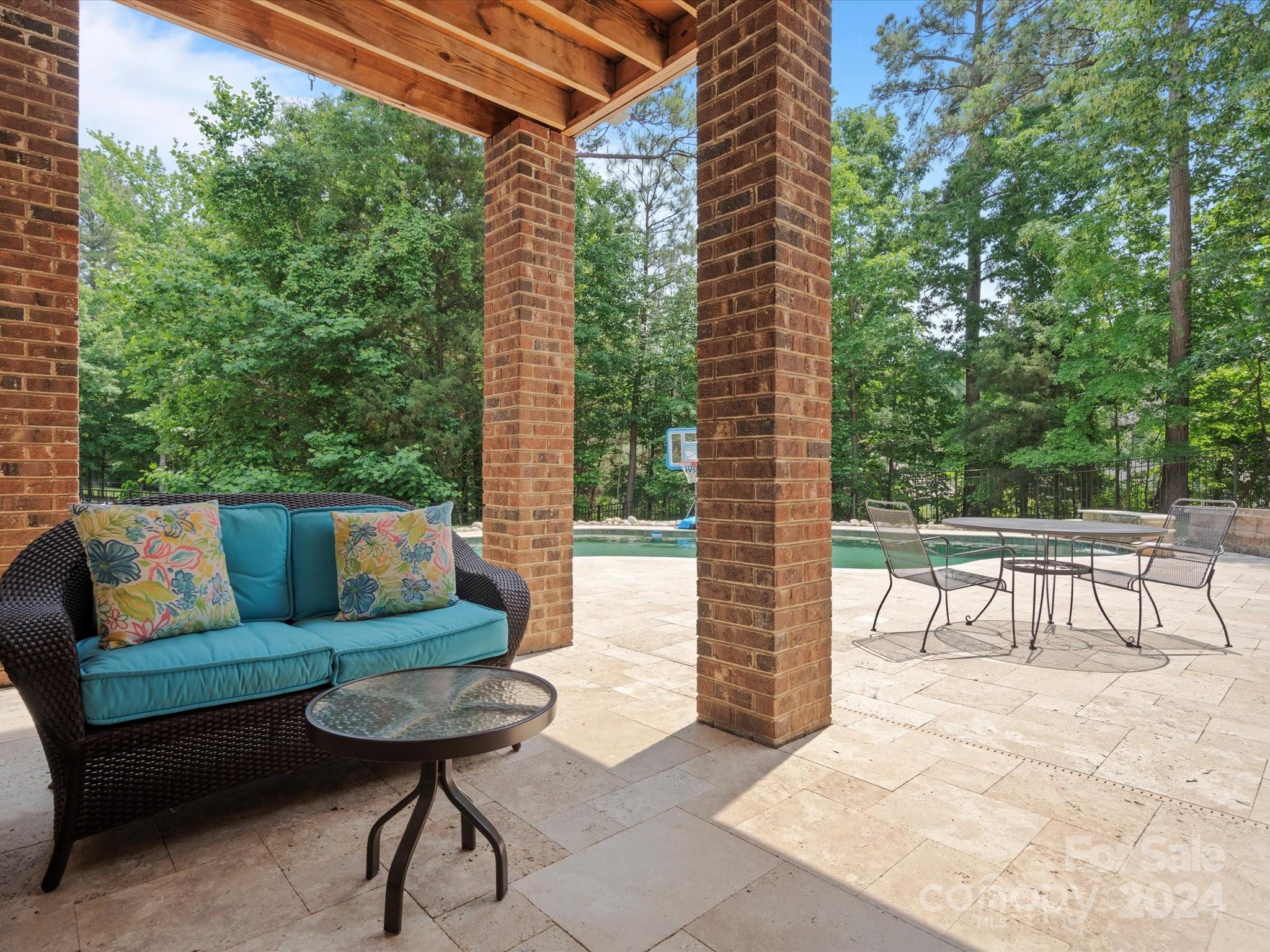 1397 Ridgewood Drive