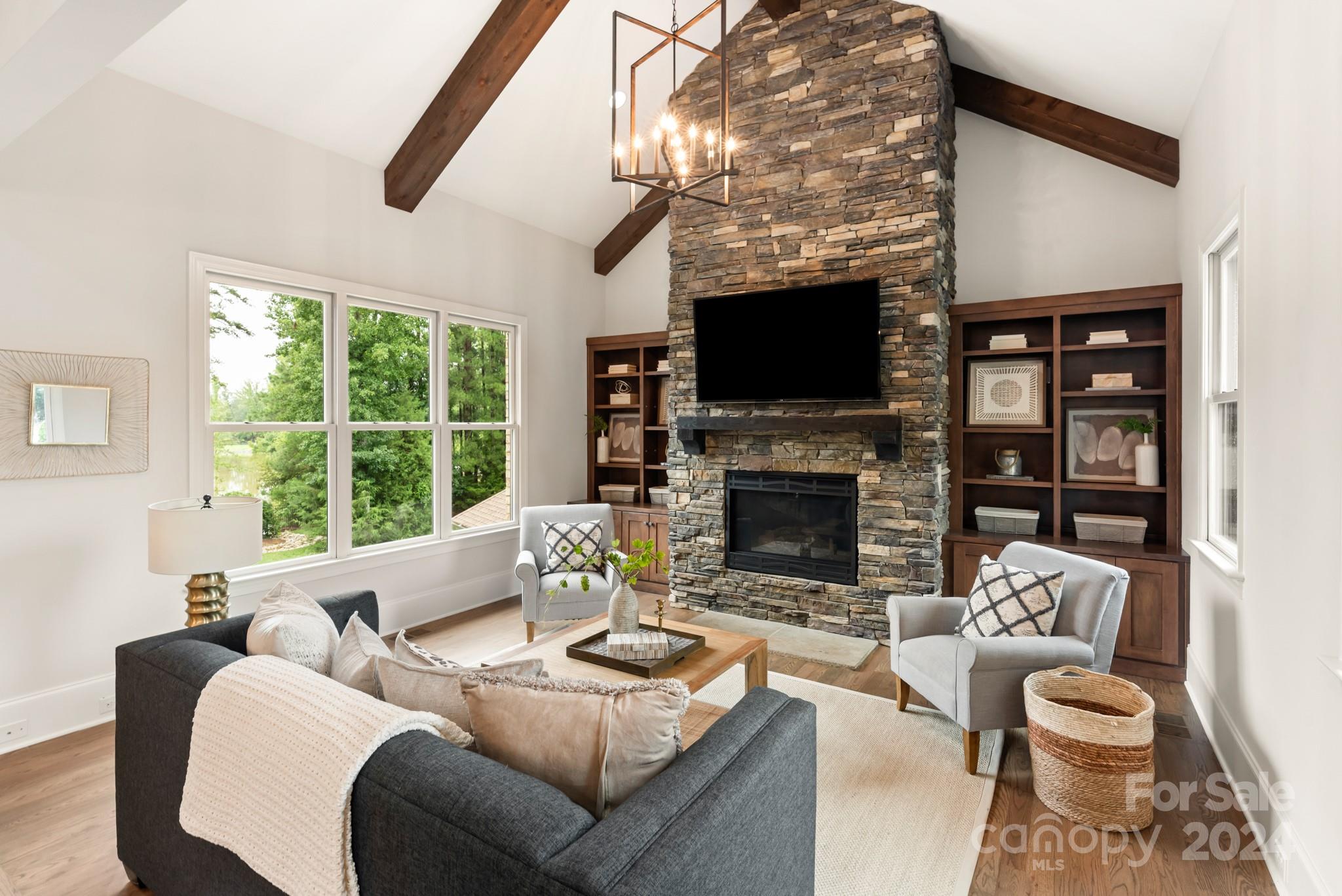 10044 Strike The Gold Lane