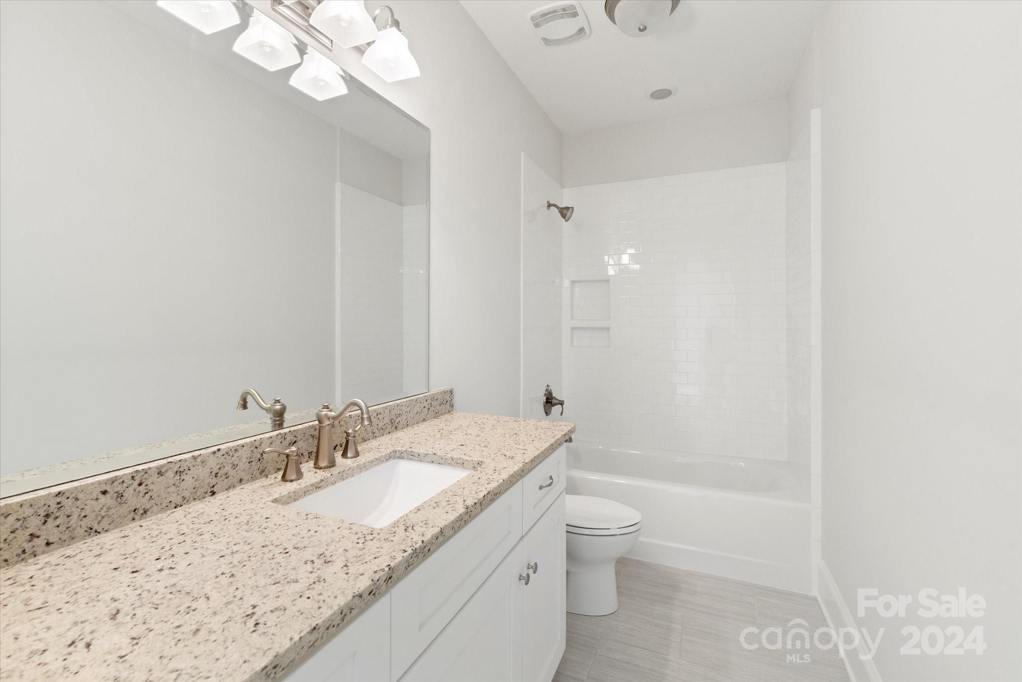 10044 Strike The Gold Lane