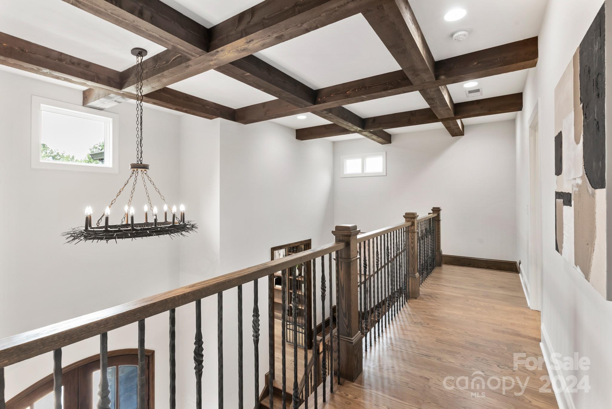 10044 Strike The Gold Lane