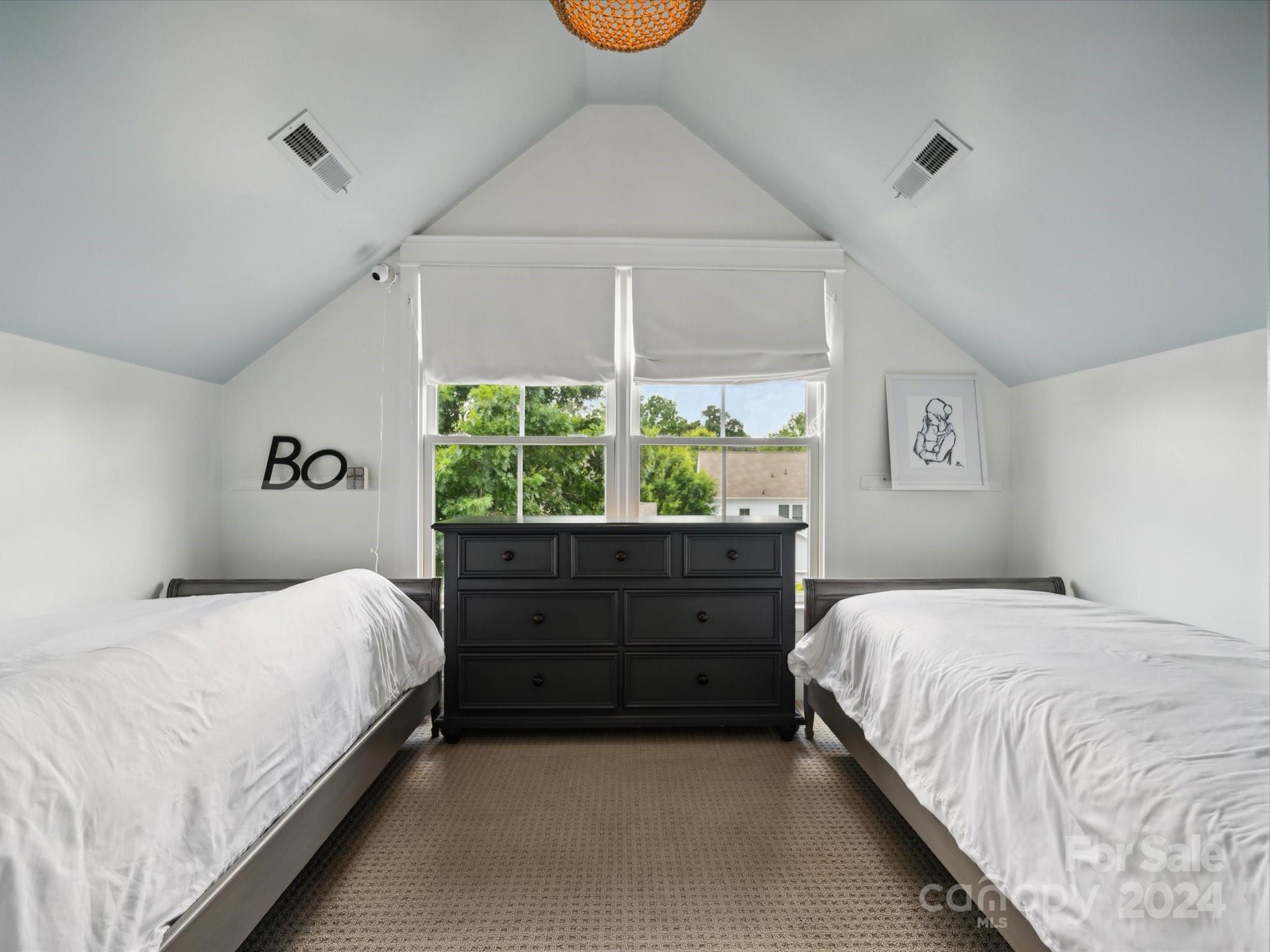 4333 Birkshire Heights