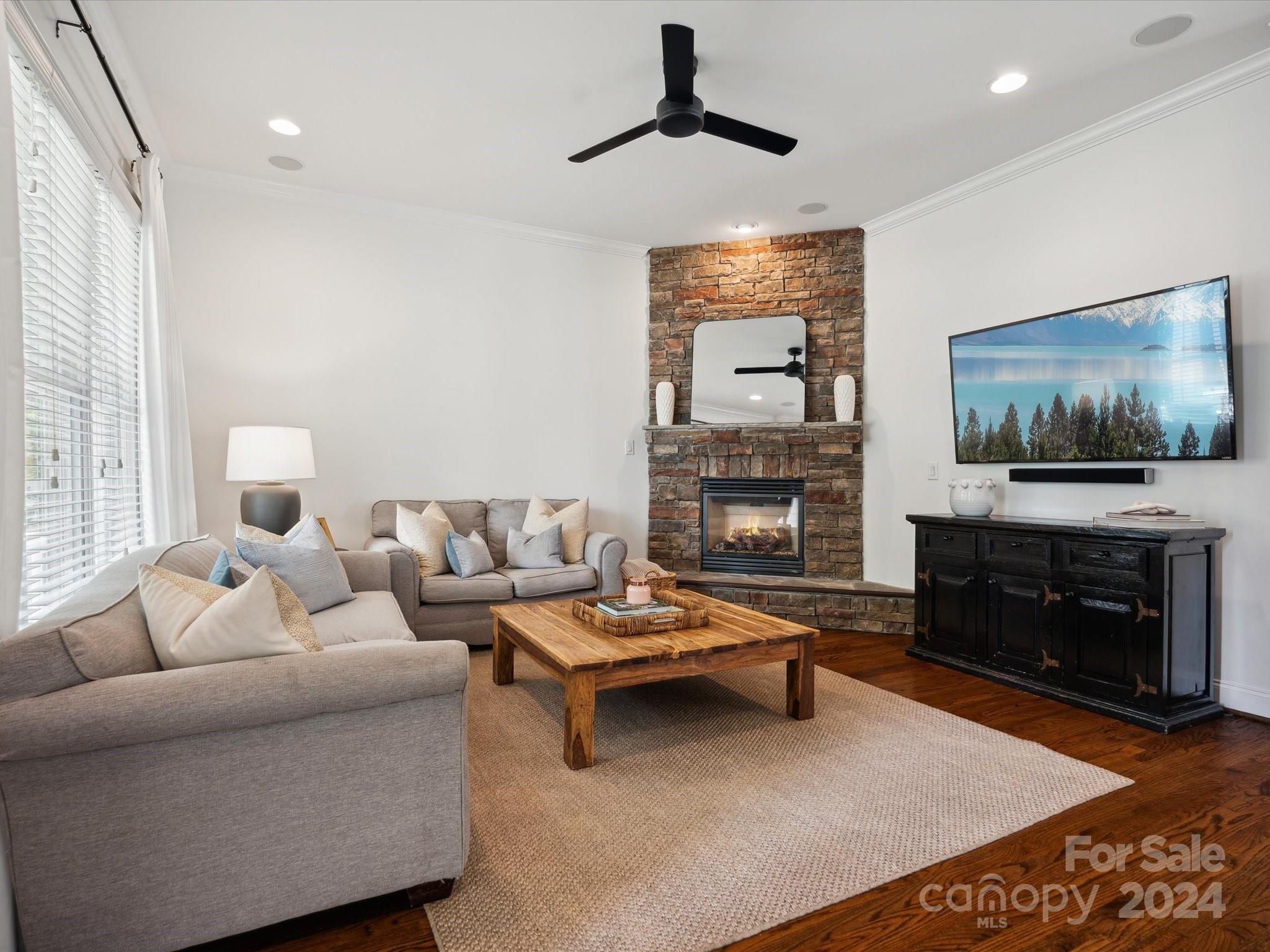 4333 Birkshire Heights