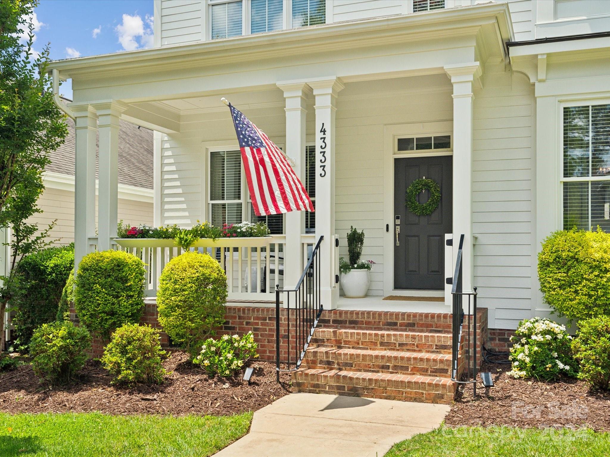 4333 Birkshire Heights