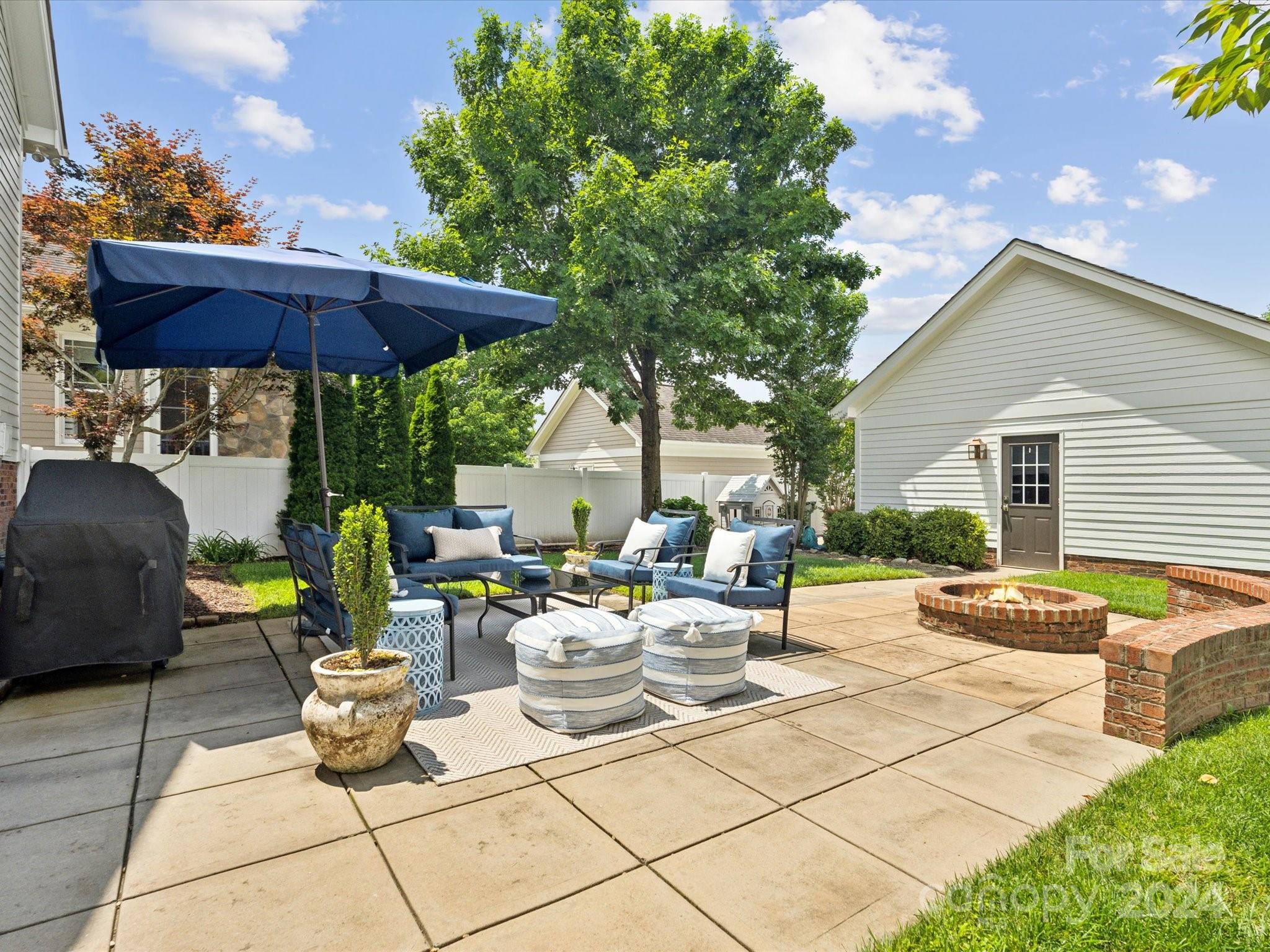 4333 Birkshire Heights